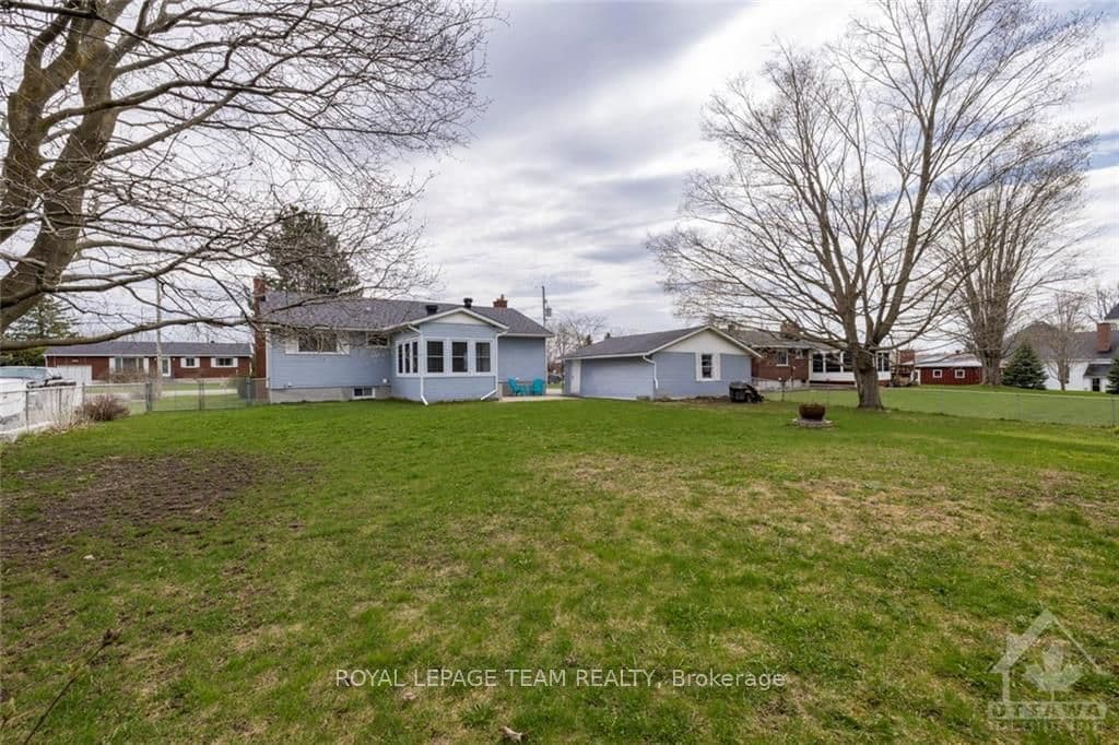 8253 UNITED Avenue photo 26