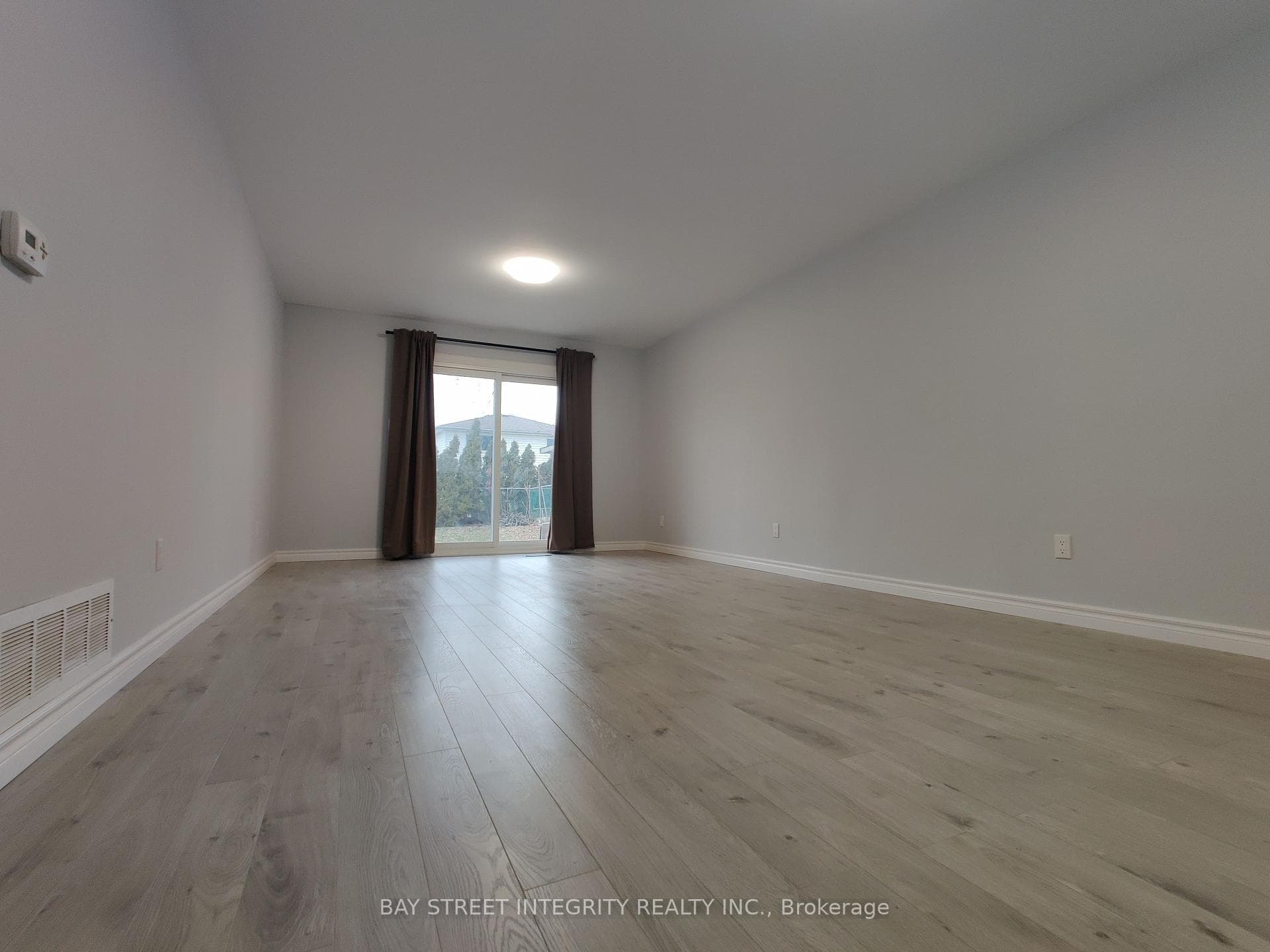 857 Blairholm Avenue Unit 1F&lowe photo 2