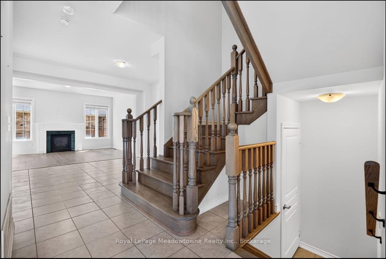 158 Etheridge Avenue photo 23