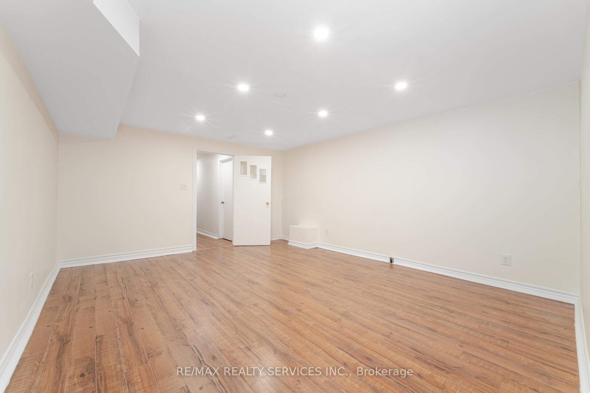 139 Rutherford Road photo 31