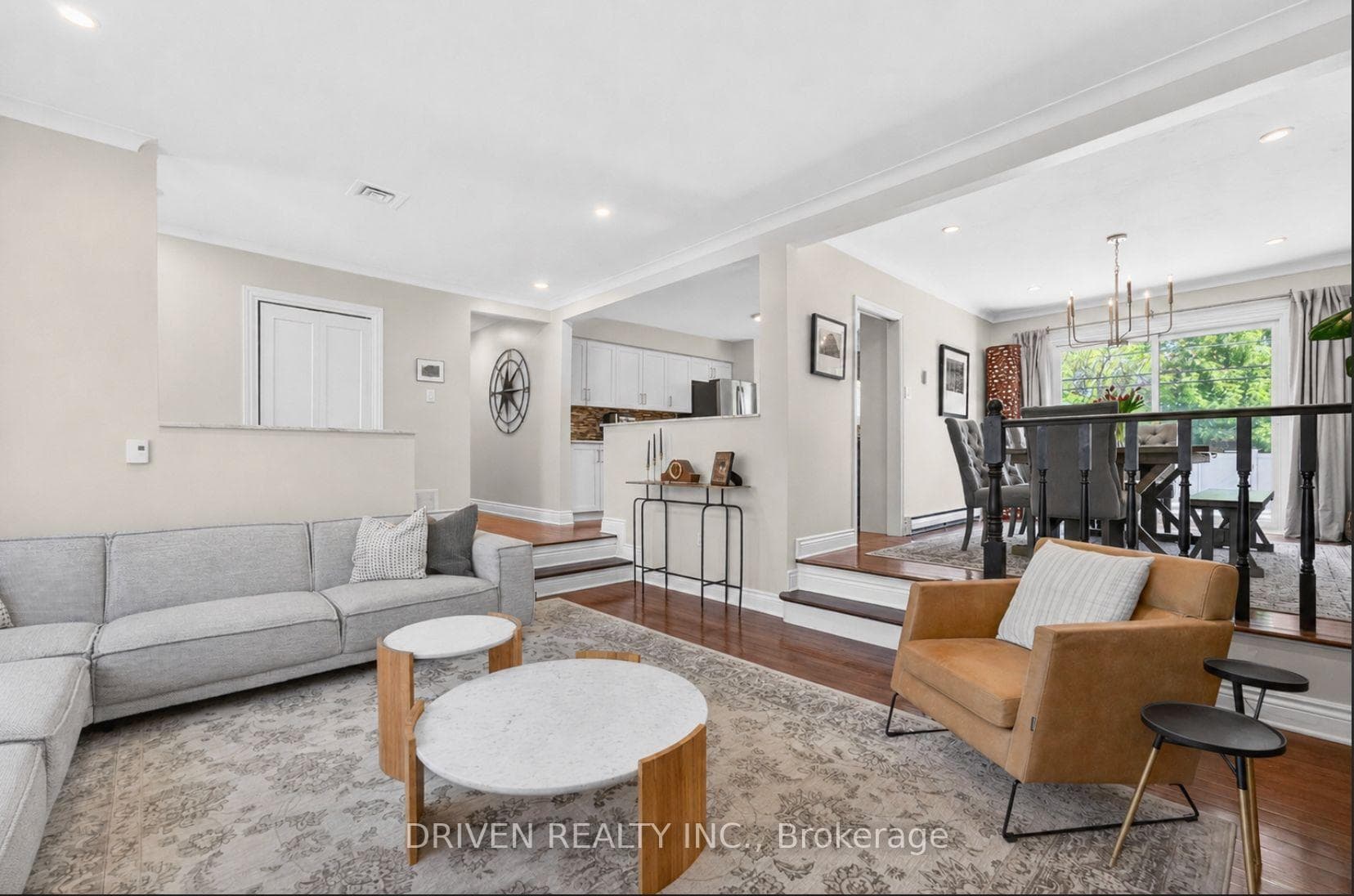 Bright, easy, and beautifully connected