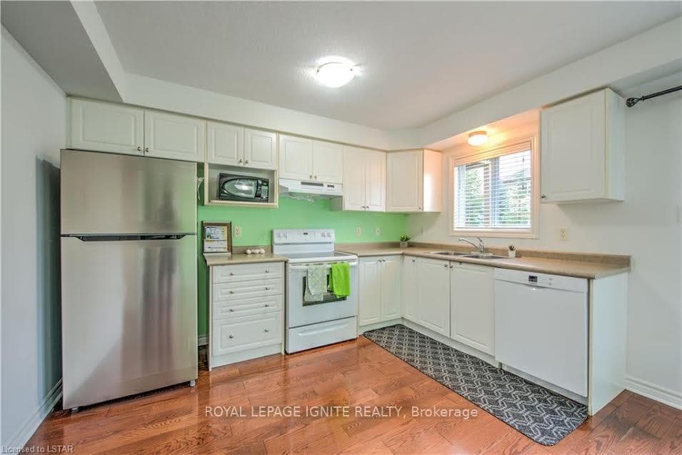 3320 Meadowgate Boulevard Unit 240 photo 14