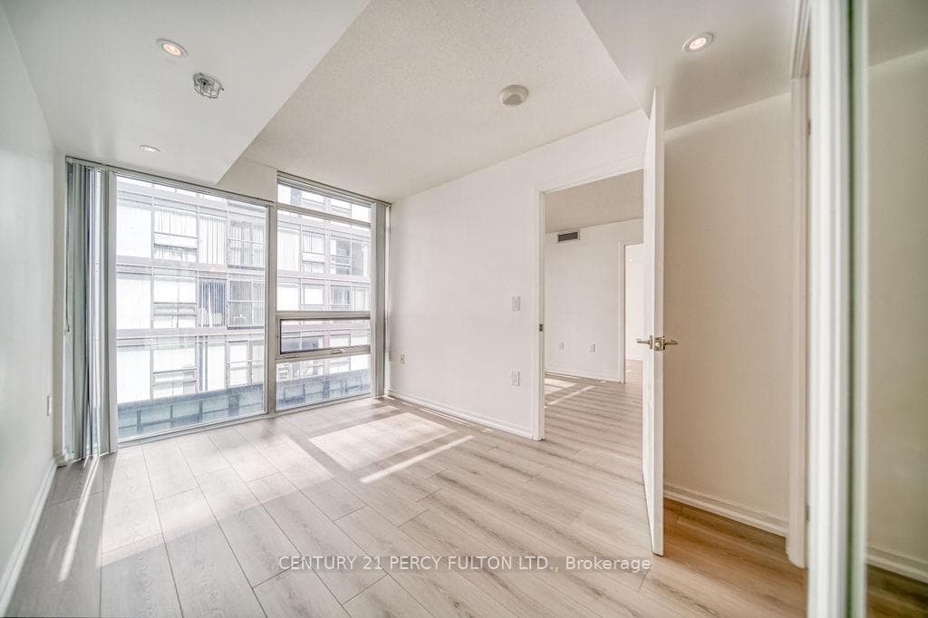 36 Lisgar Street Unit 1805W photo 18