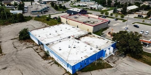 436 Huron Road photo 6