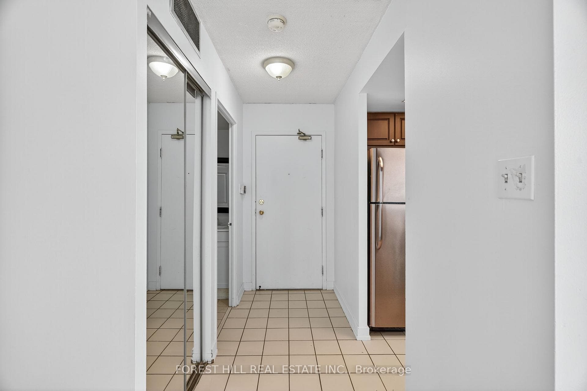285 Enfield Place Unit 210 photo 21