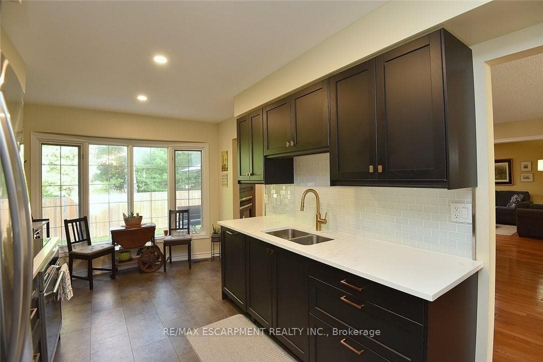 175 Fiddlers Green Road Unit 59 photo 6