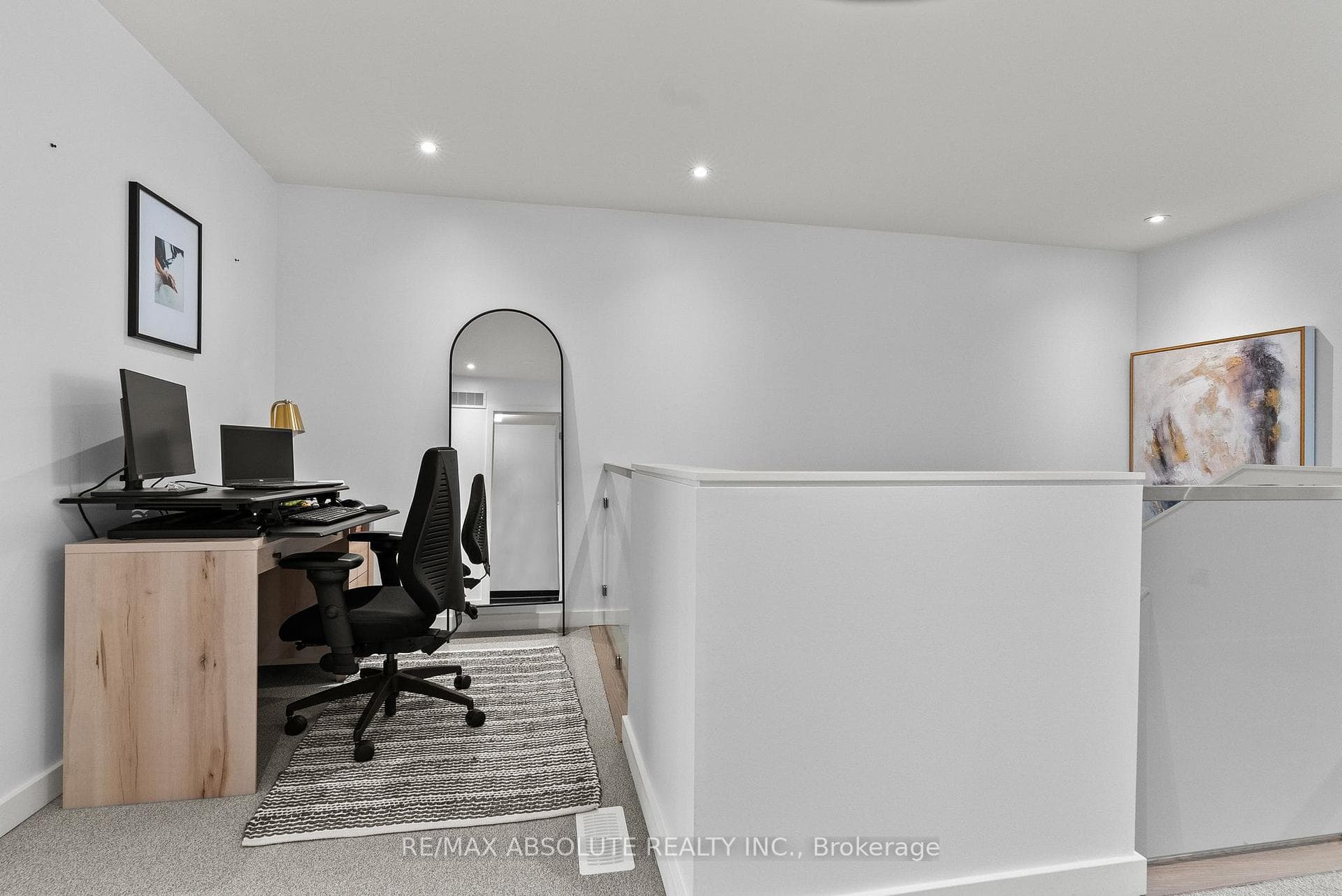867 CHIPPING Circle photo 12