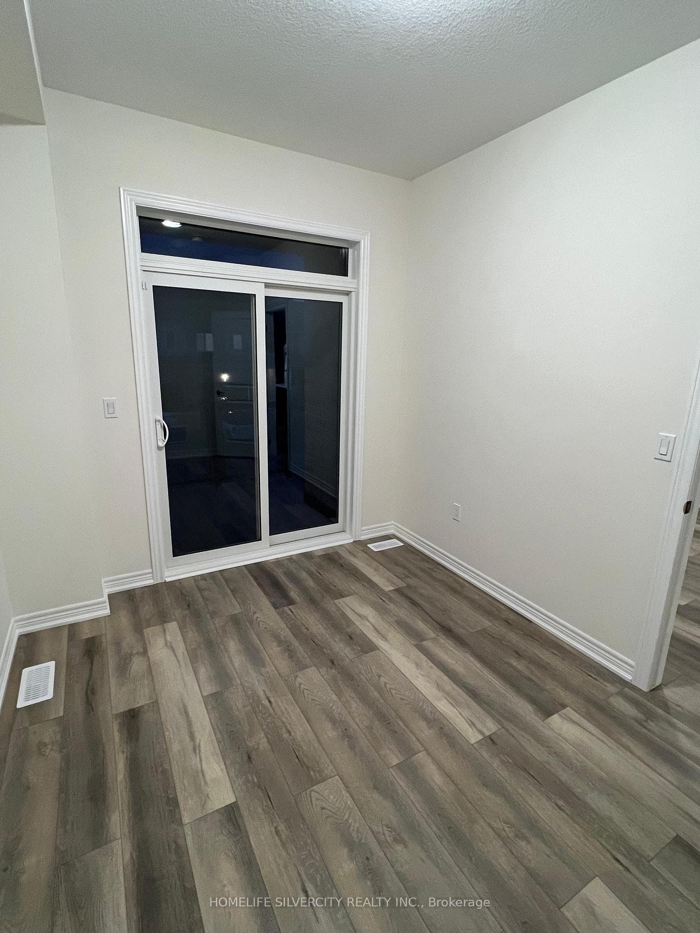 154 Sonoma Lane photo 12