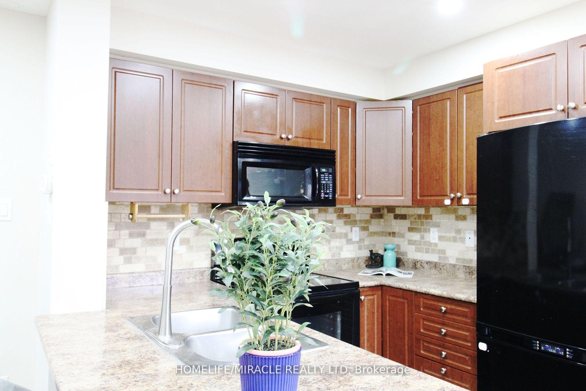 139 Windwood Drive photo 10