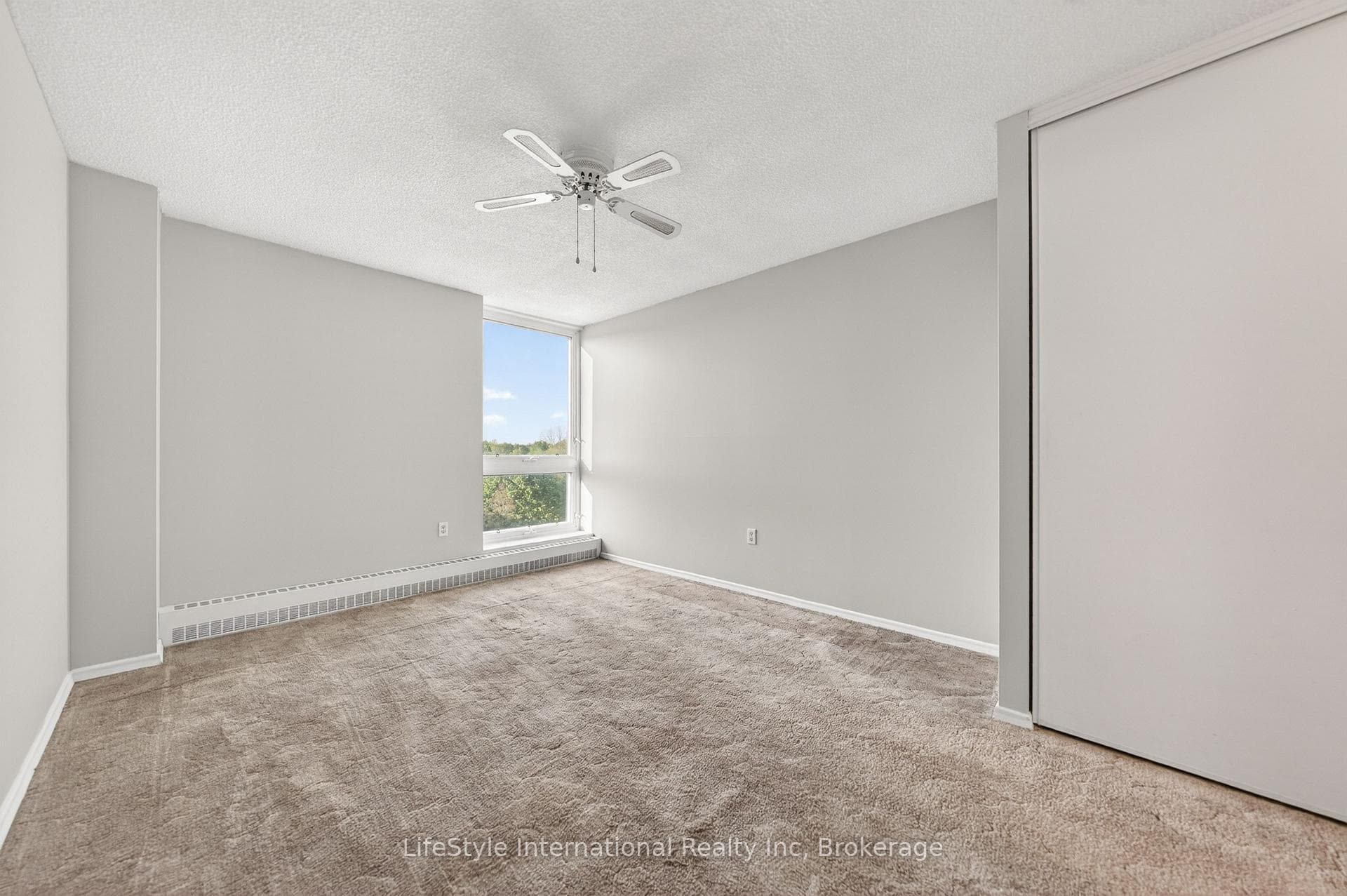 19 Woodlawn Road Unit 512 photo 29