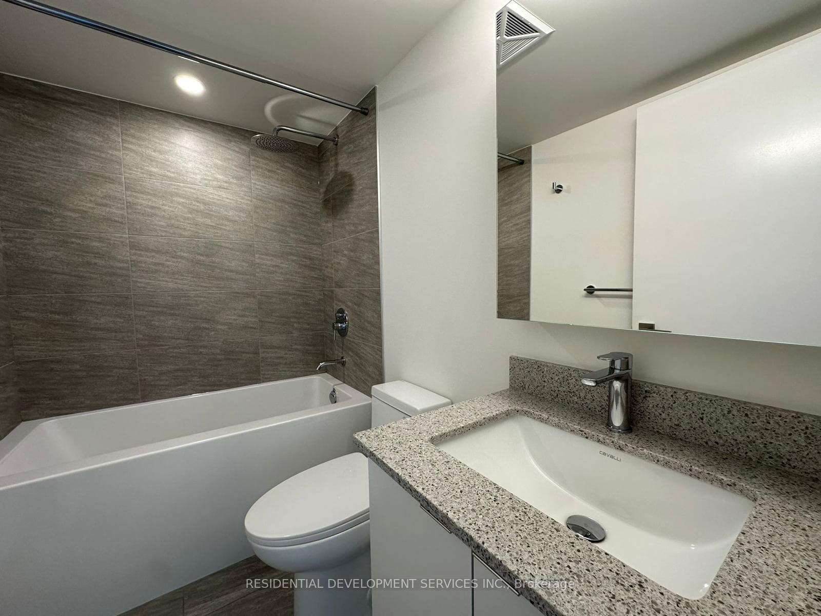500 Wilson Avenue Unit 232 photo 9