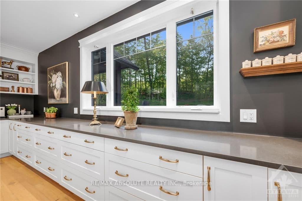 1645A CALABOGIE Road photo 10