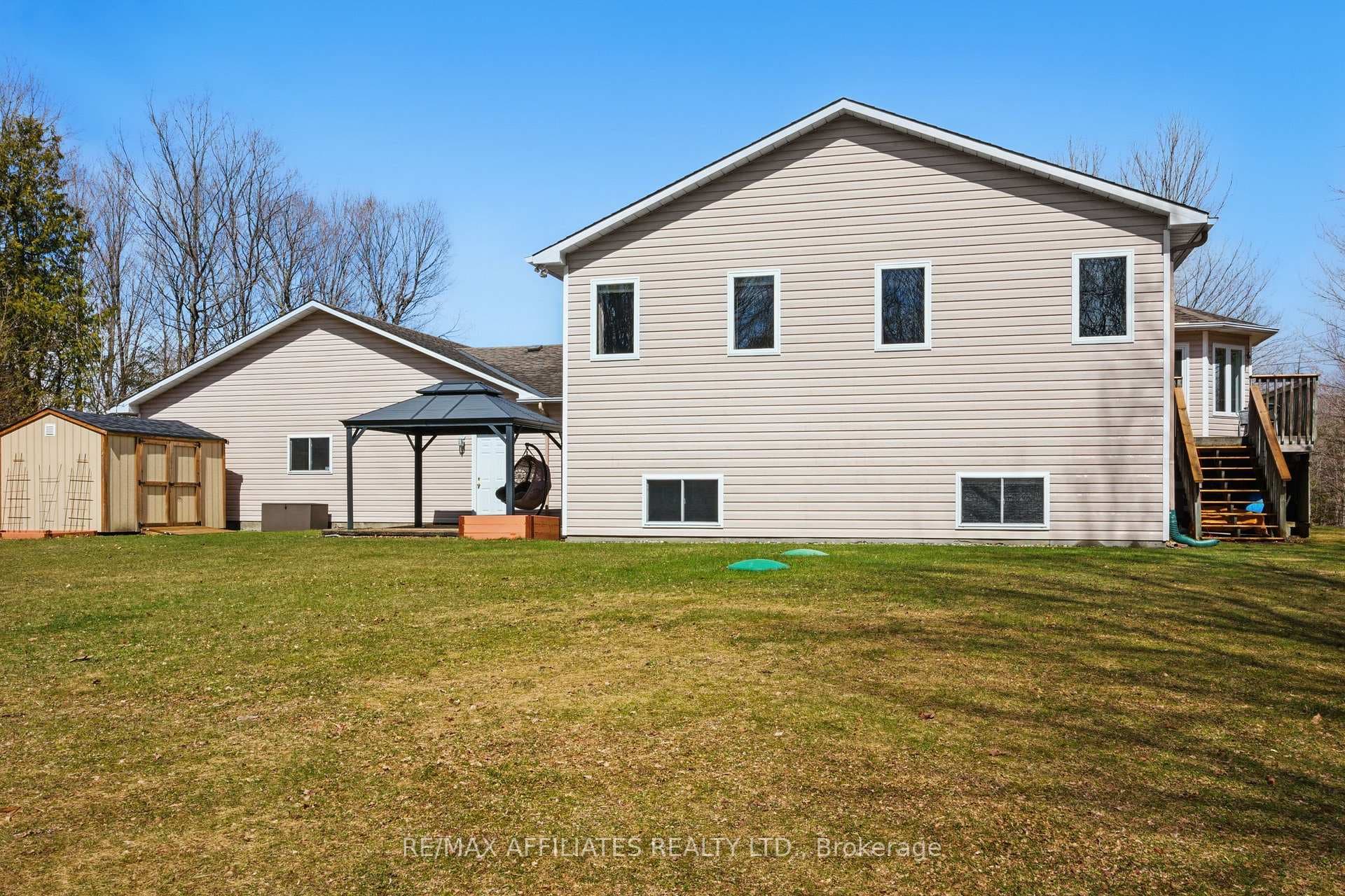 338 Megan Drive photo 32