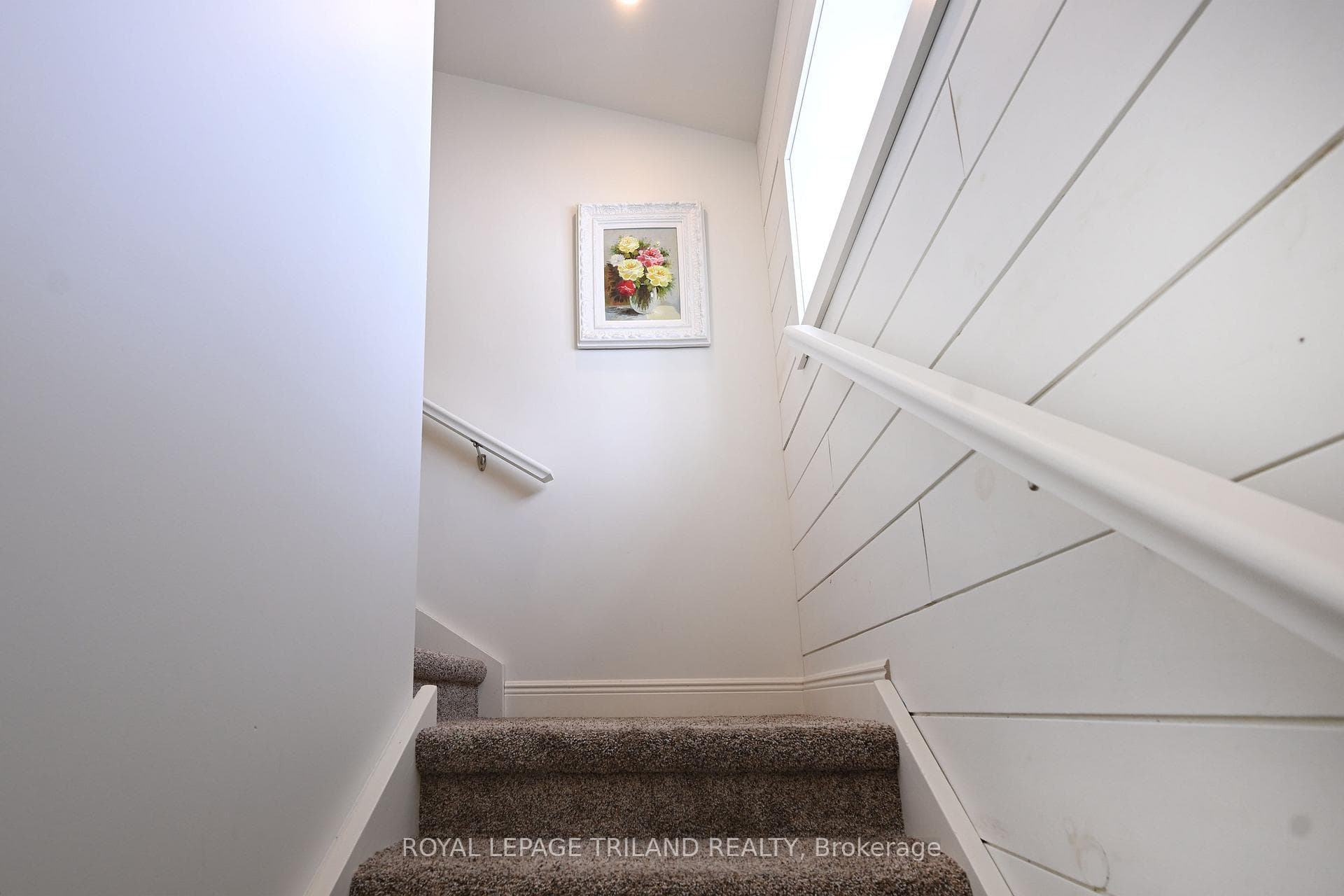 5540 Carriage Road photo 26