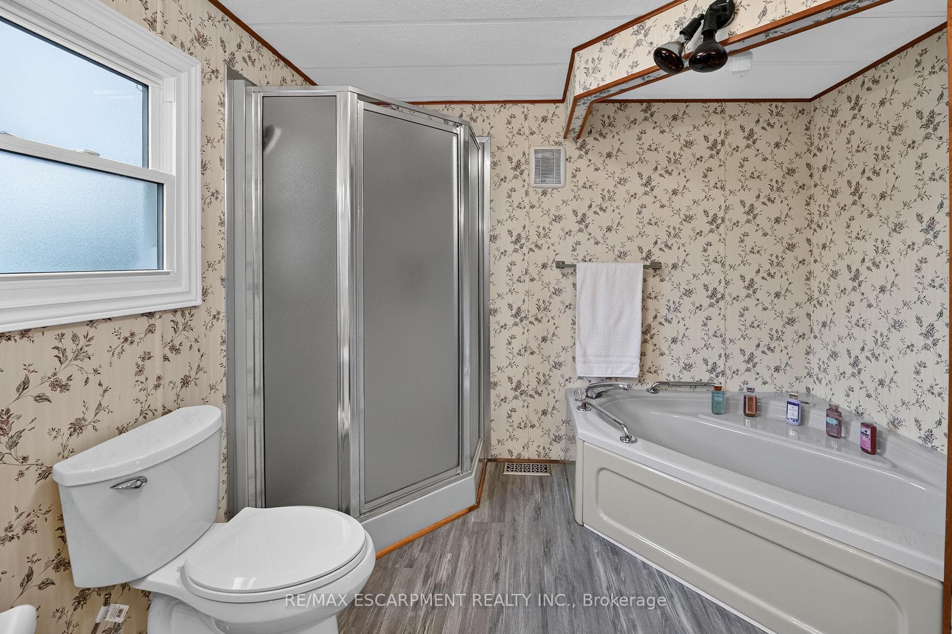 3033 Townline Road Unit 267 photo 18
