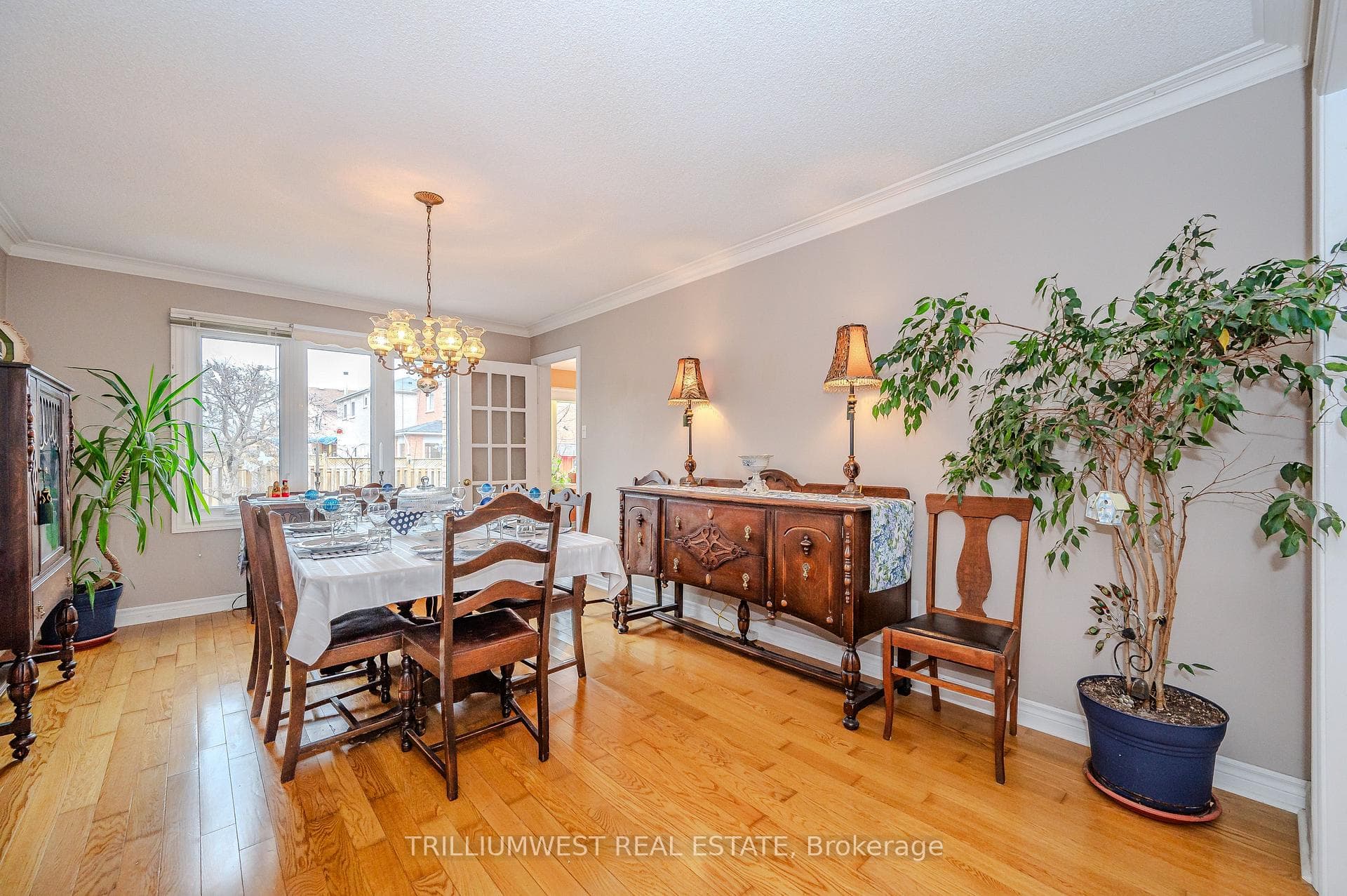 65 Treanor Crescent photo 6