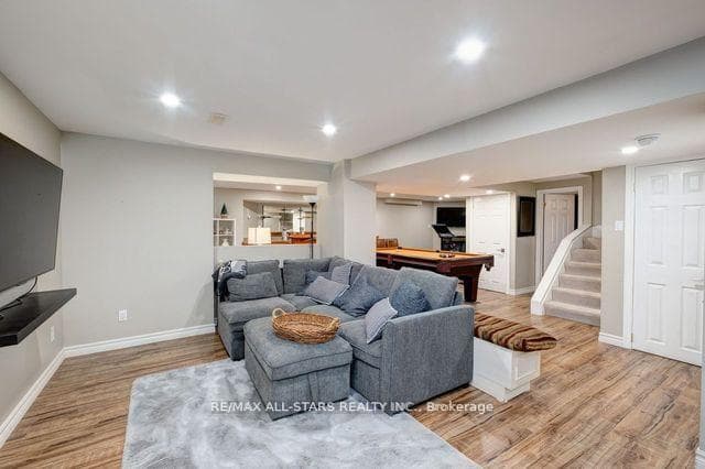 65 Jacob Way photo 21