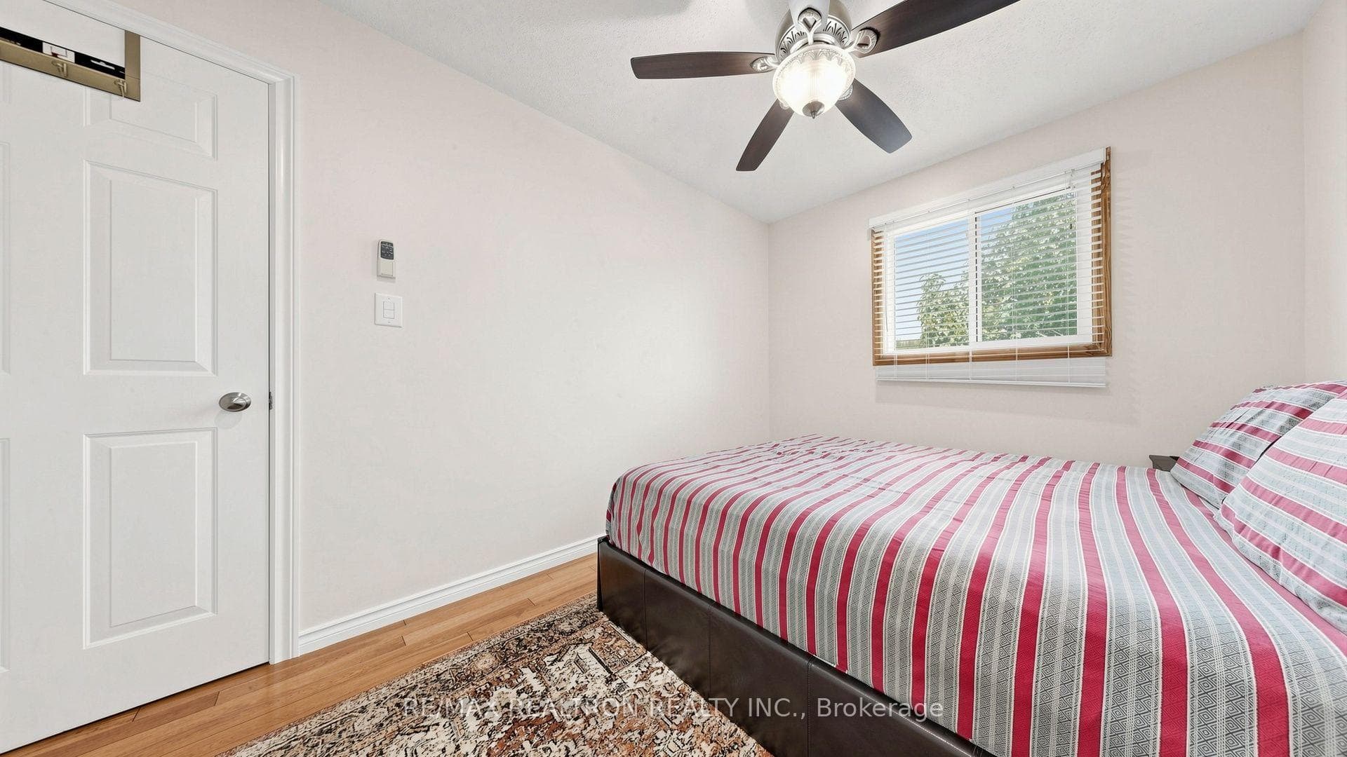 1640 Nichol Avenue Unit 4 photo 28