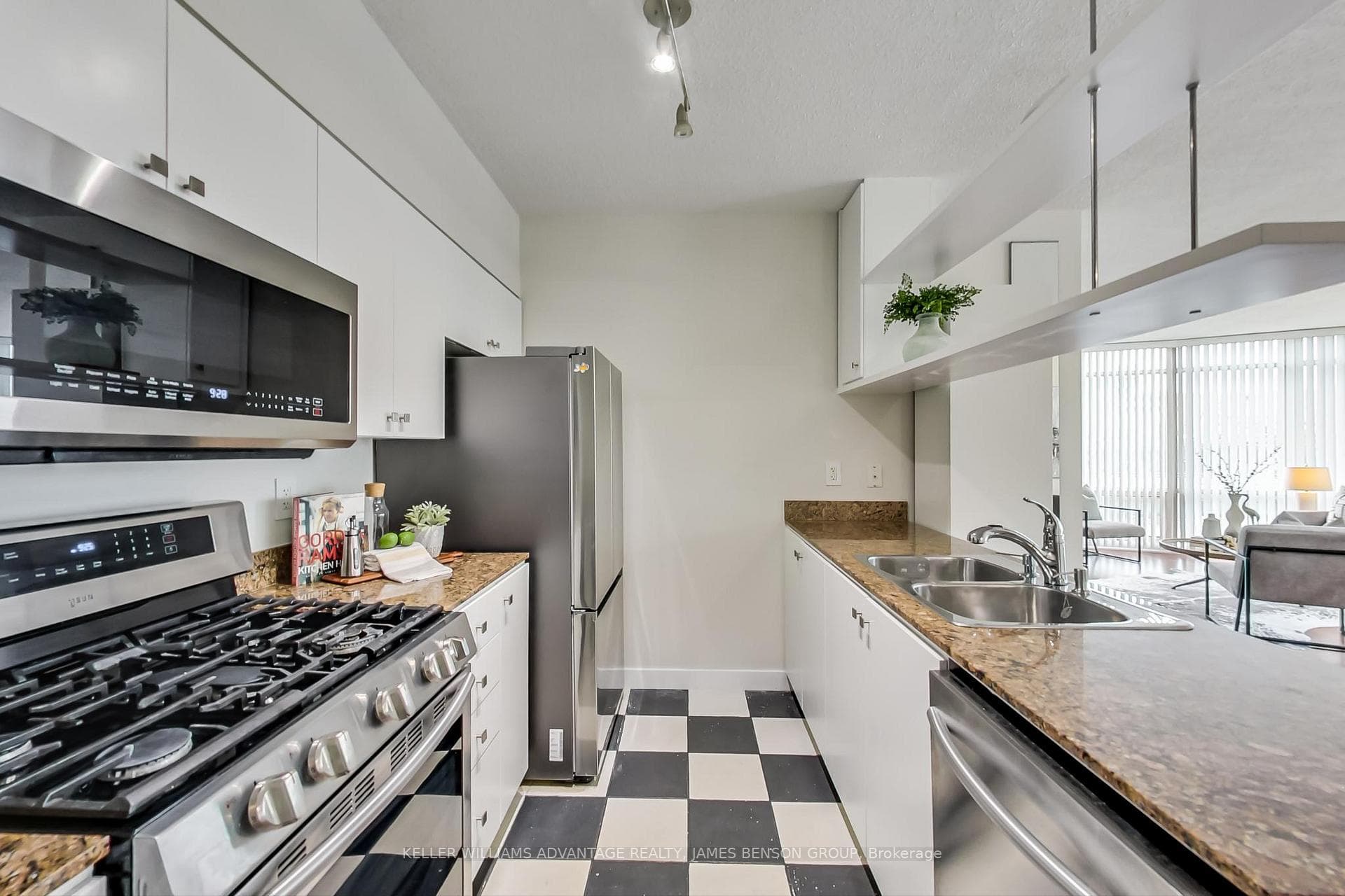 35 Mariner Terrace Unit 209 photo 10