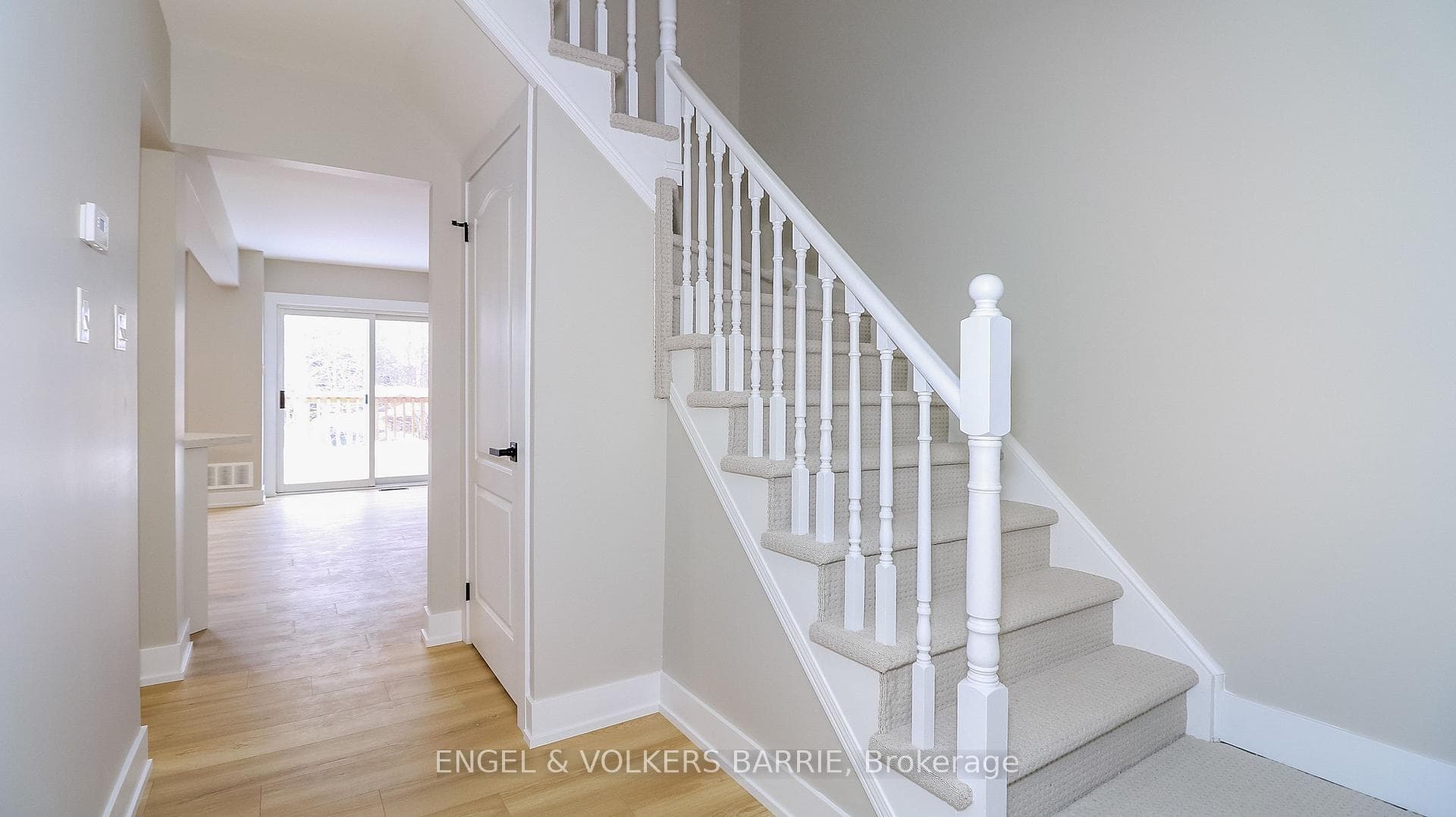 20 Kelly Place photo 6