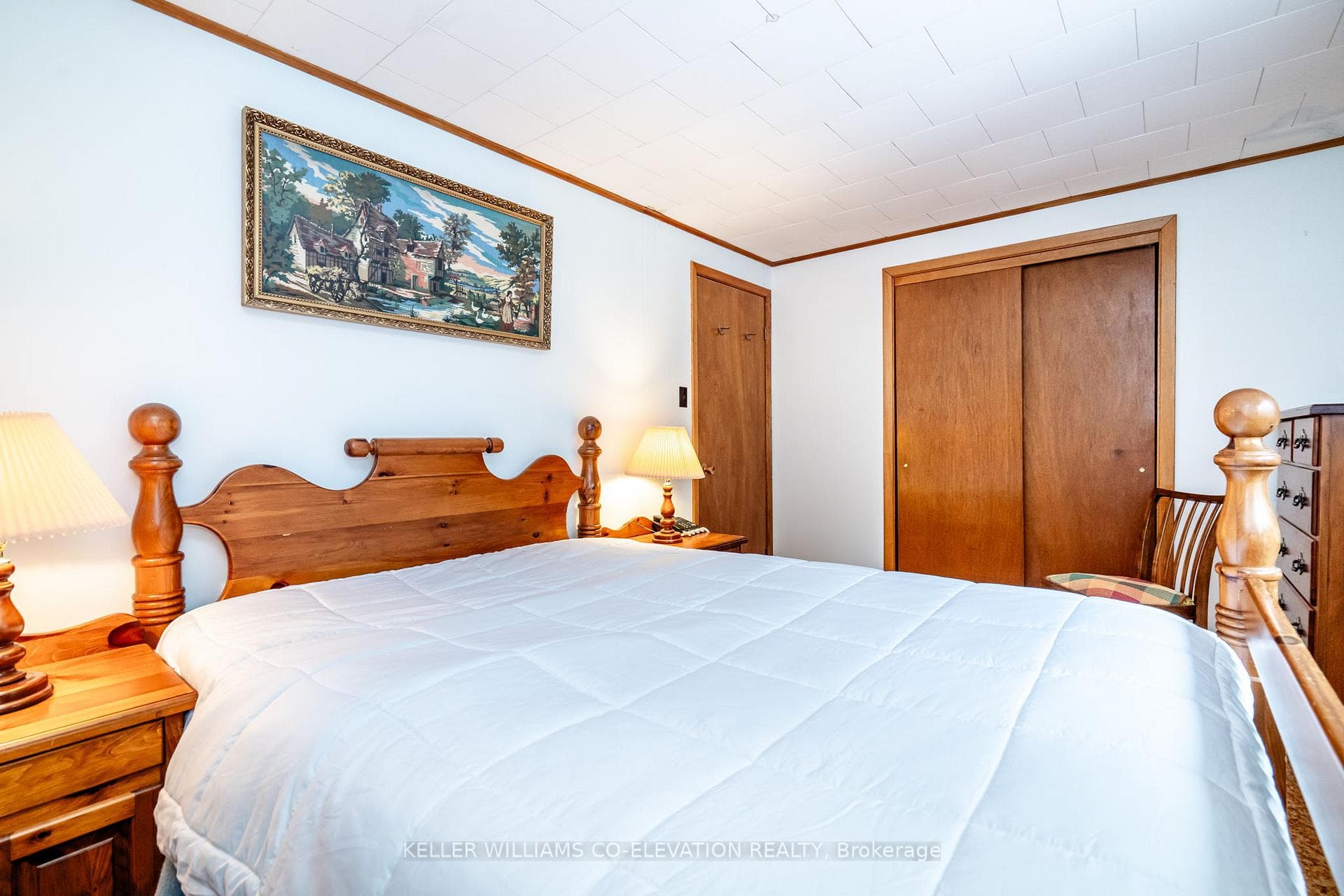 565 Tiny Beaches Road photo 16