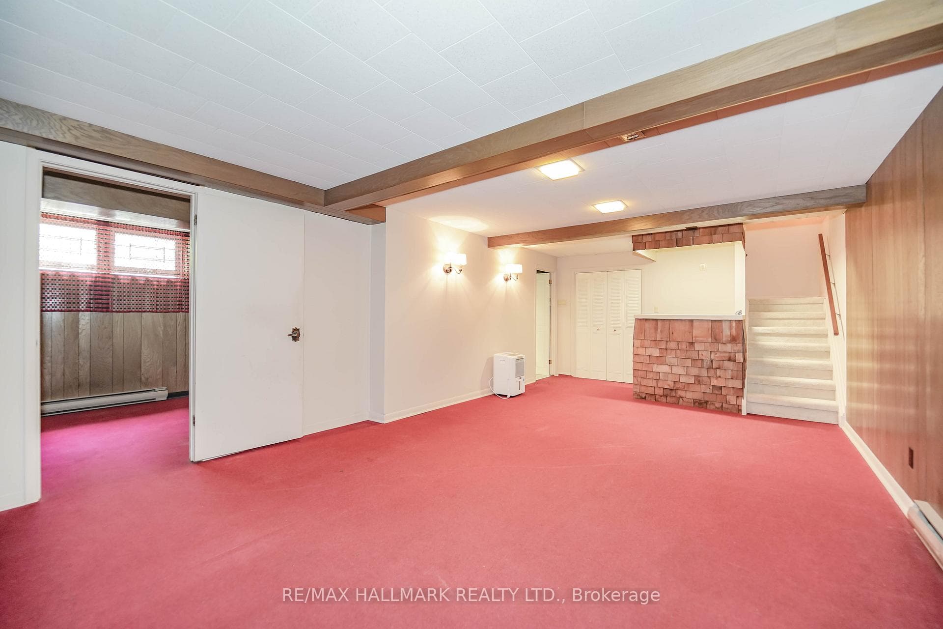 14 Castledene Crescent photo 32