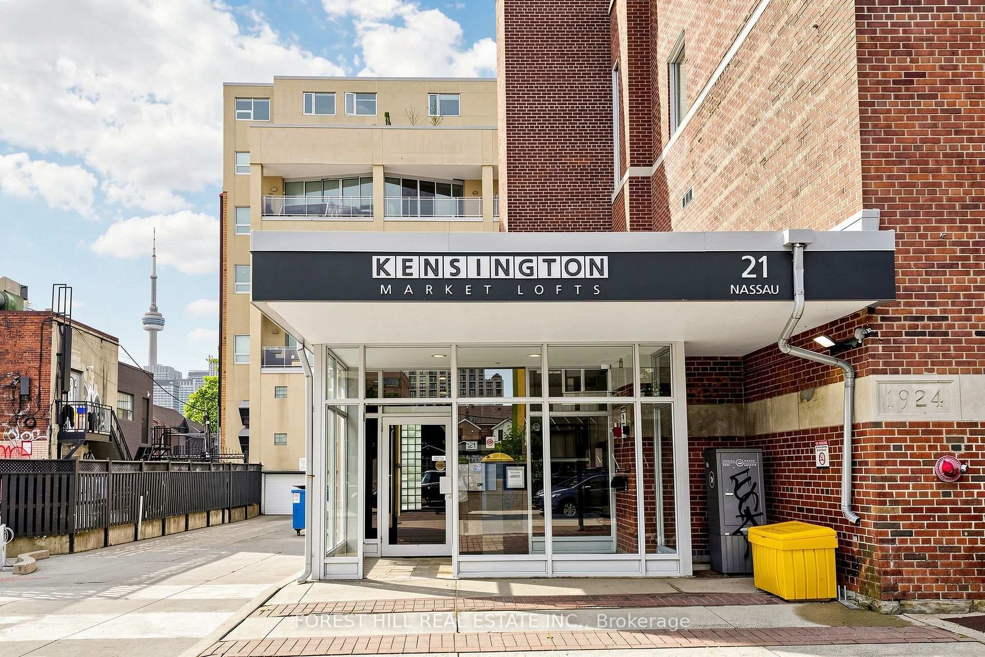 21 Nassau Street Unit 301 photo 2