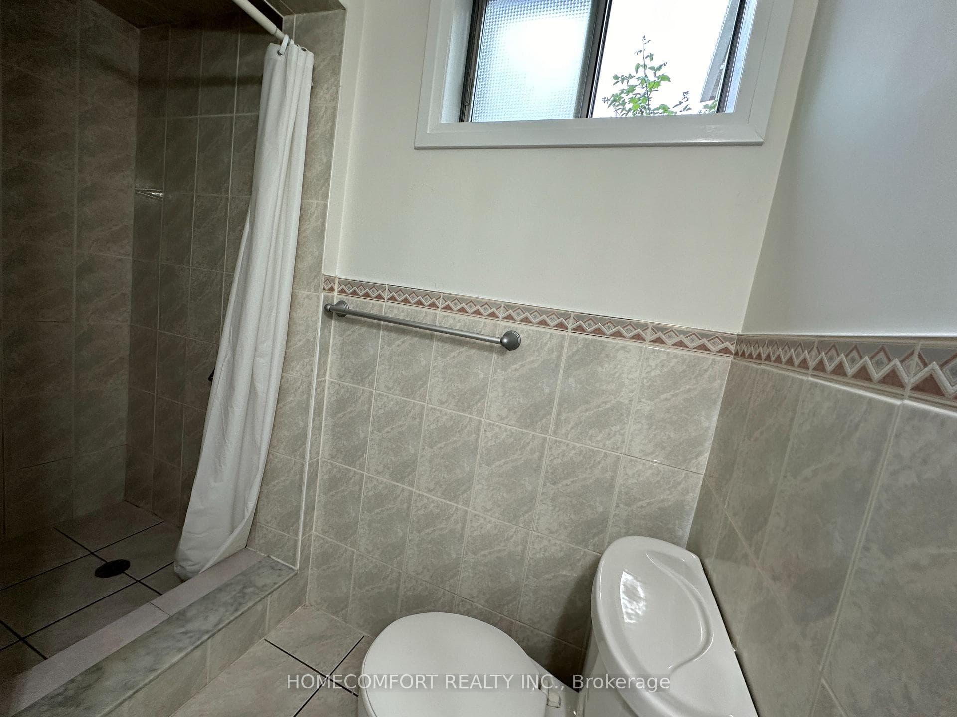 45 Ernest Avenue Unit Lower 1 photo 12