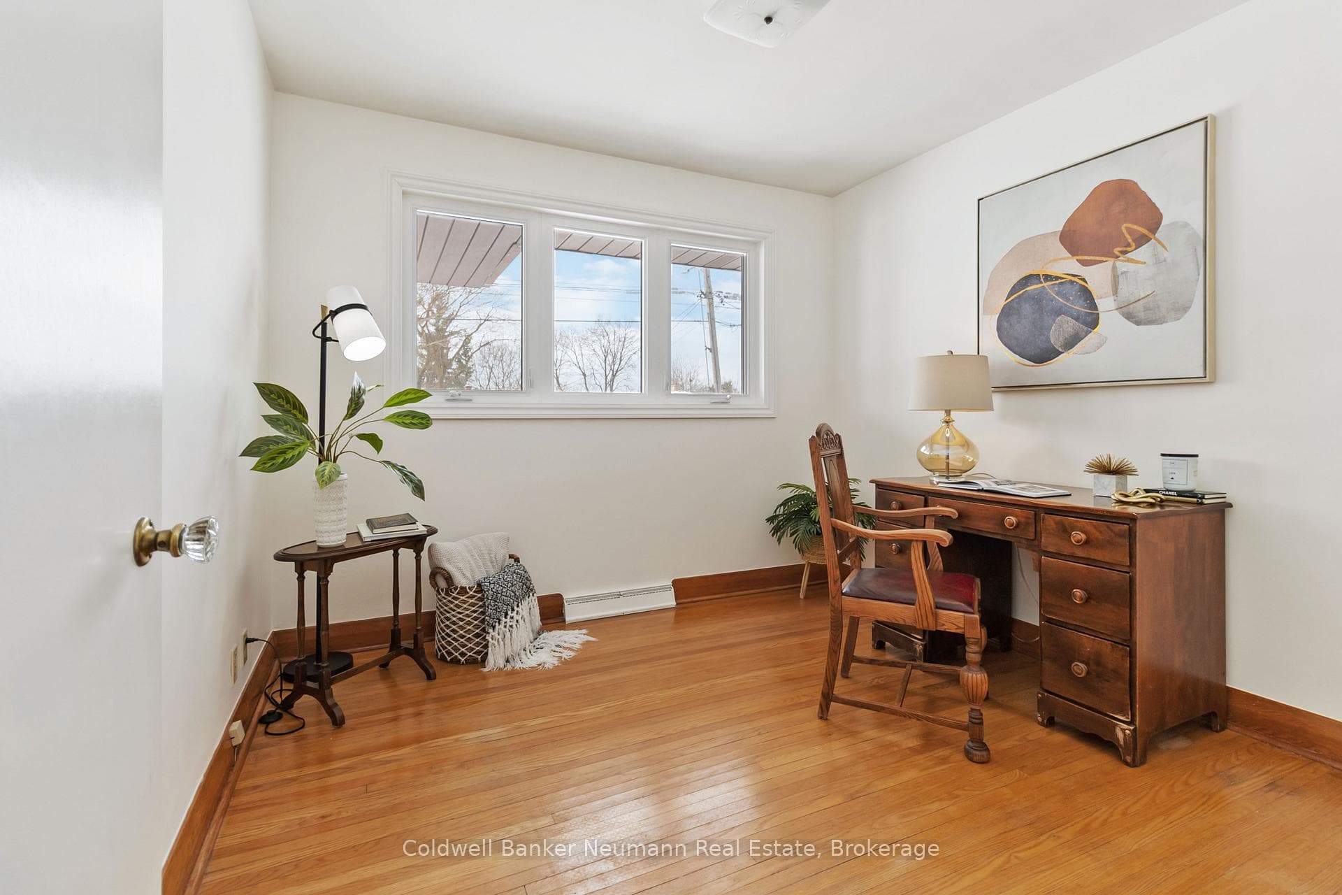 133 Westmount Road photo 24