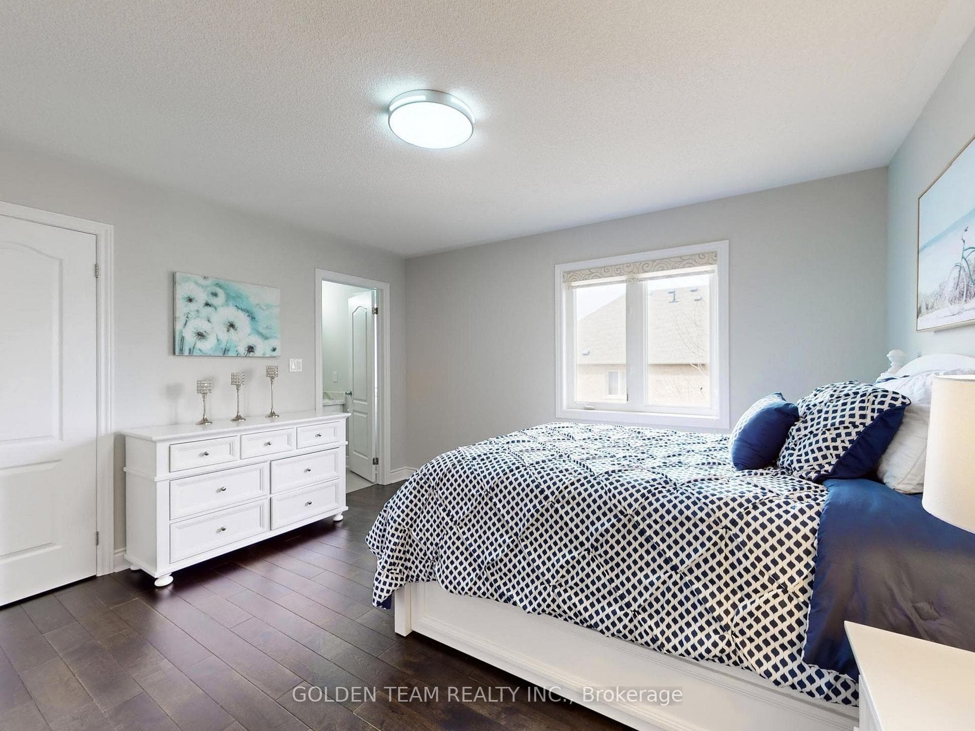 939 Memorial Circle photo 31