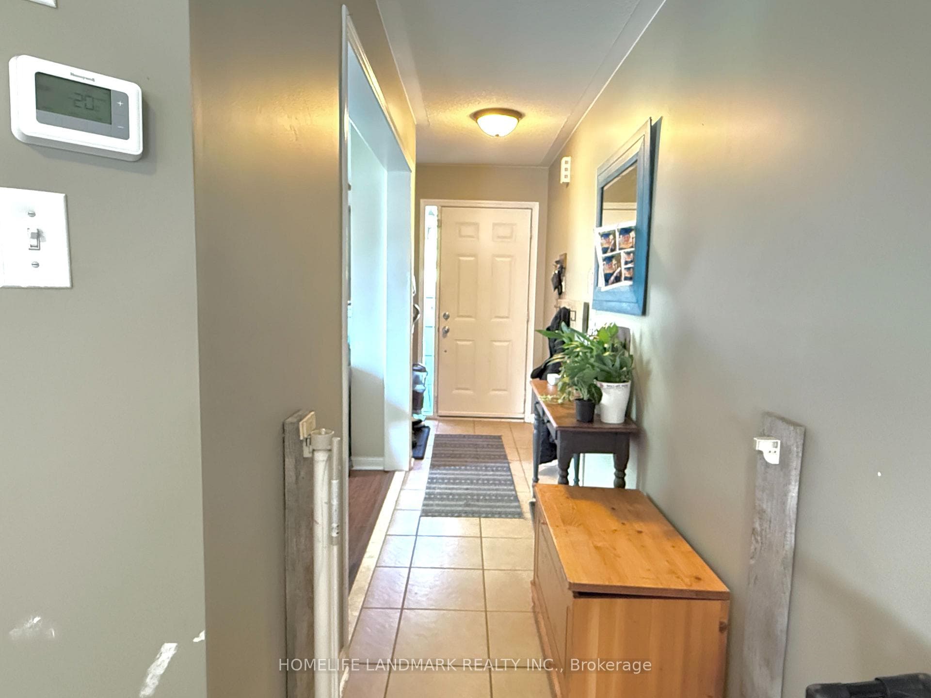 350 Gilpin Drive photo 3