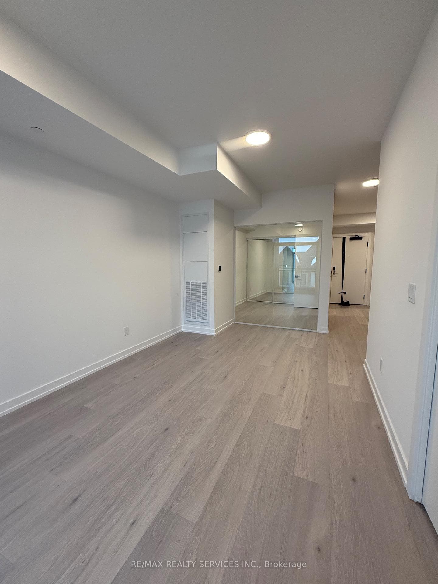 2501 Saw Whet Boulevard Unit 210 photo 11