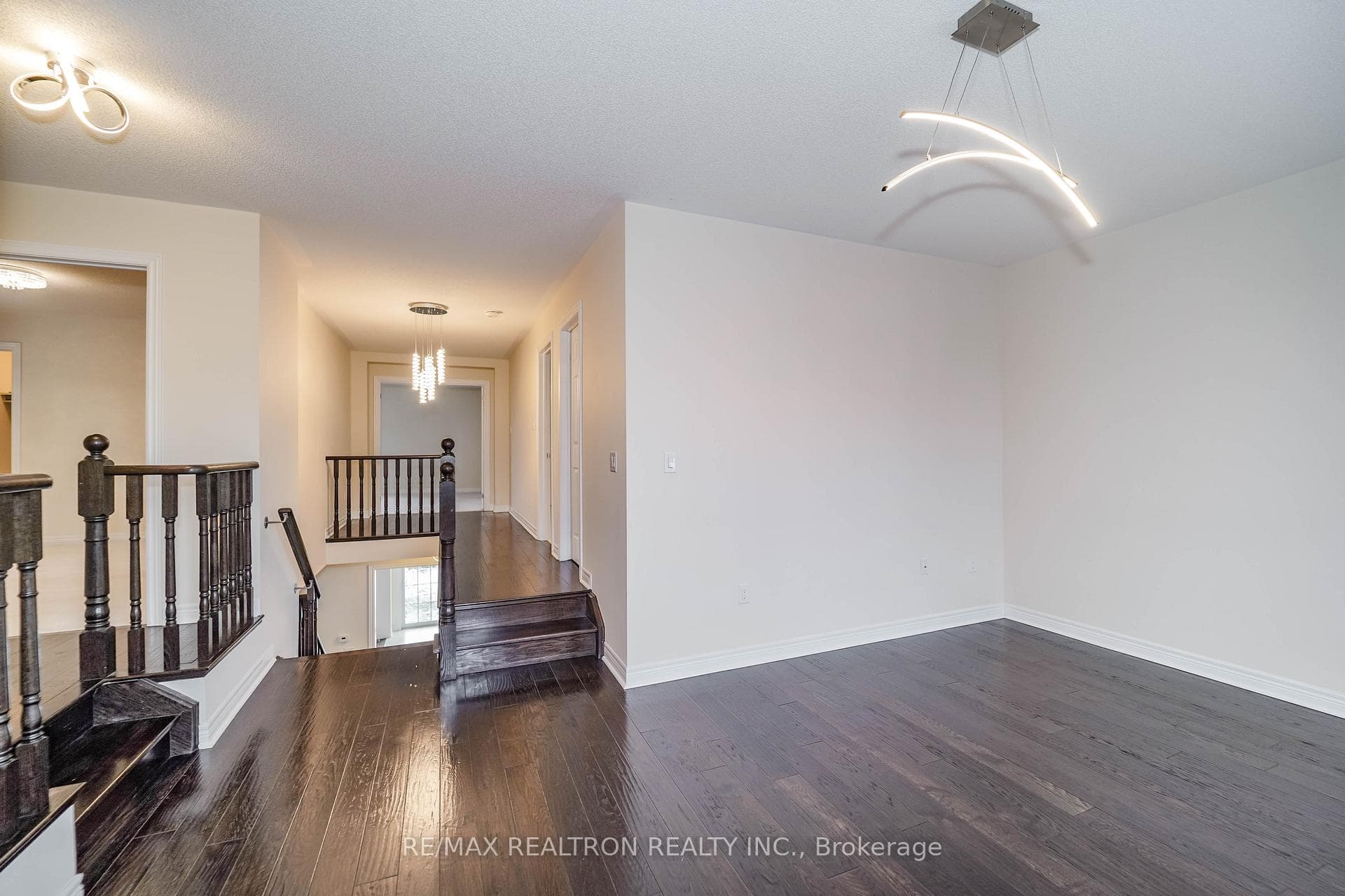 18 Corduroy Road photo 29