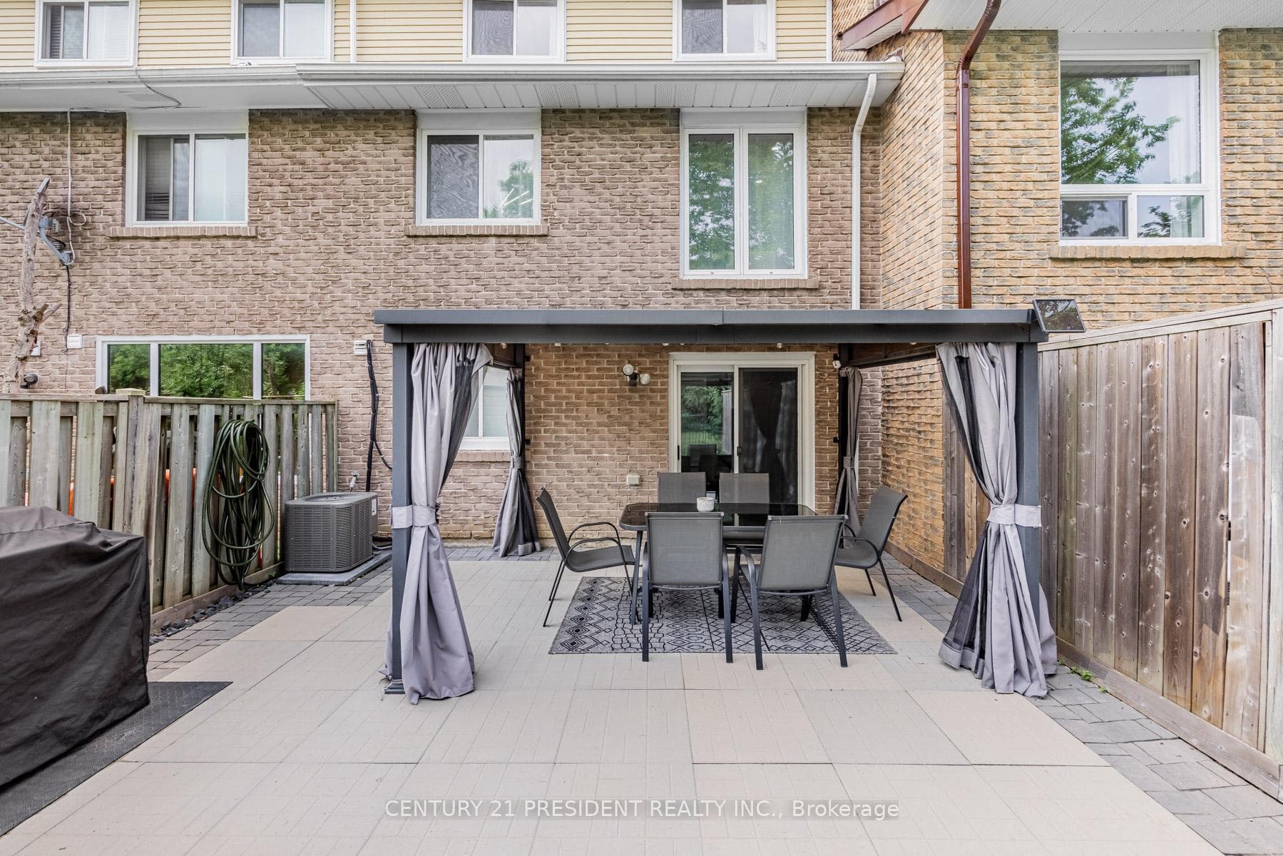 34 Scarsdale Court photo 27