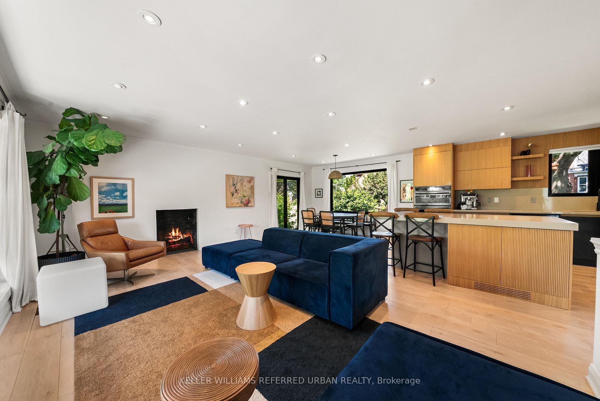 115 Bonnyview Drive photo 1
