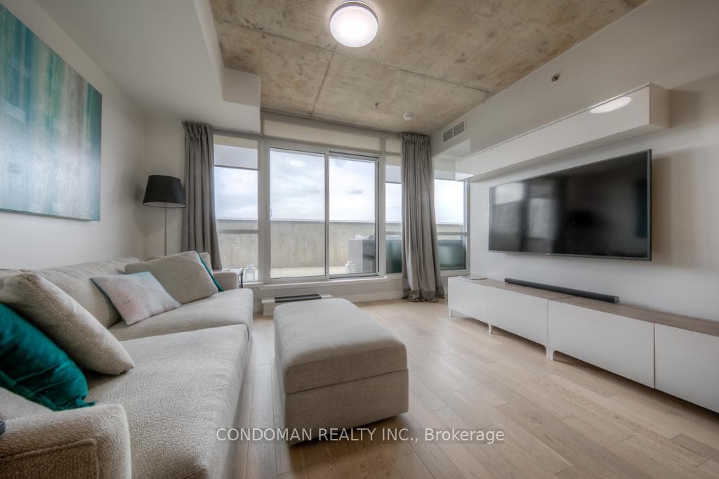 20 Minowan Miikan Lane Unit 510 photo 2