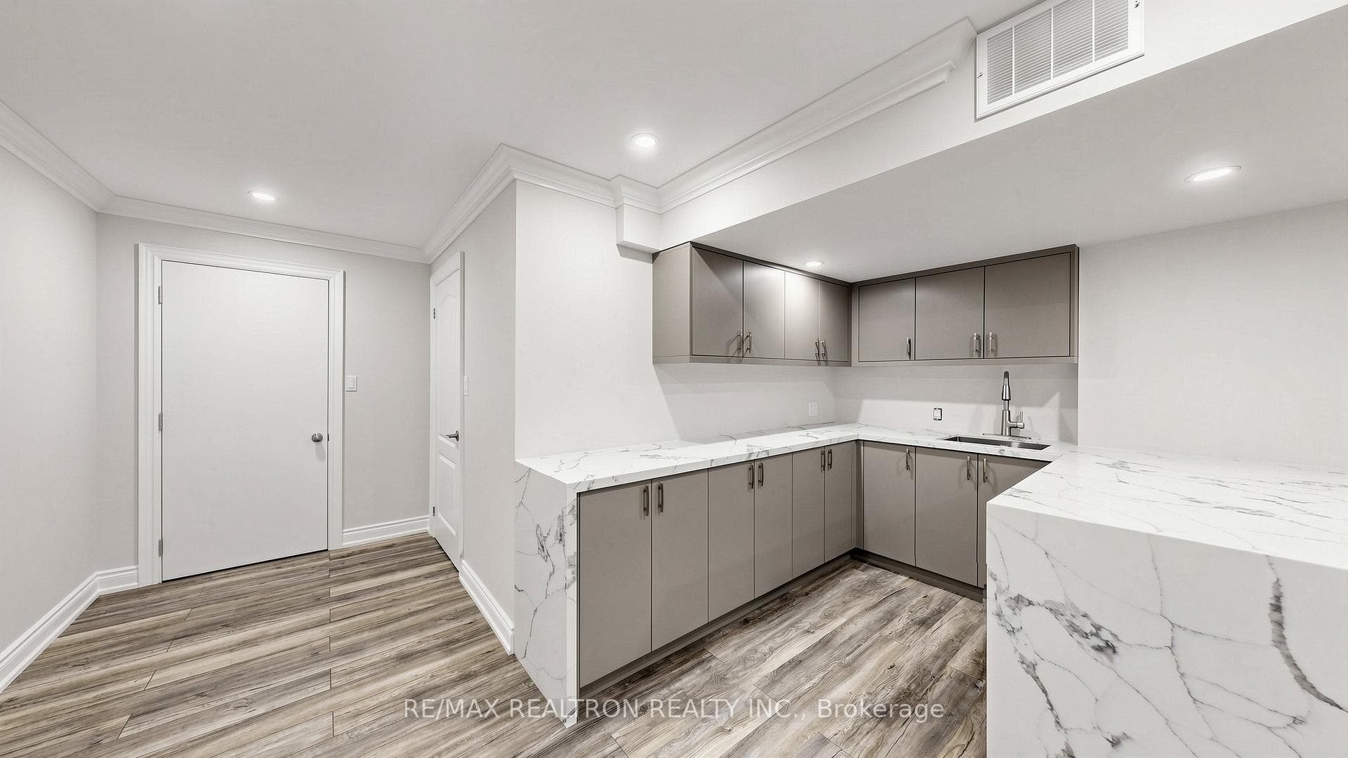 66 Dog Wood Boulevard photo 39