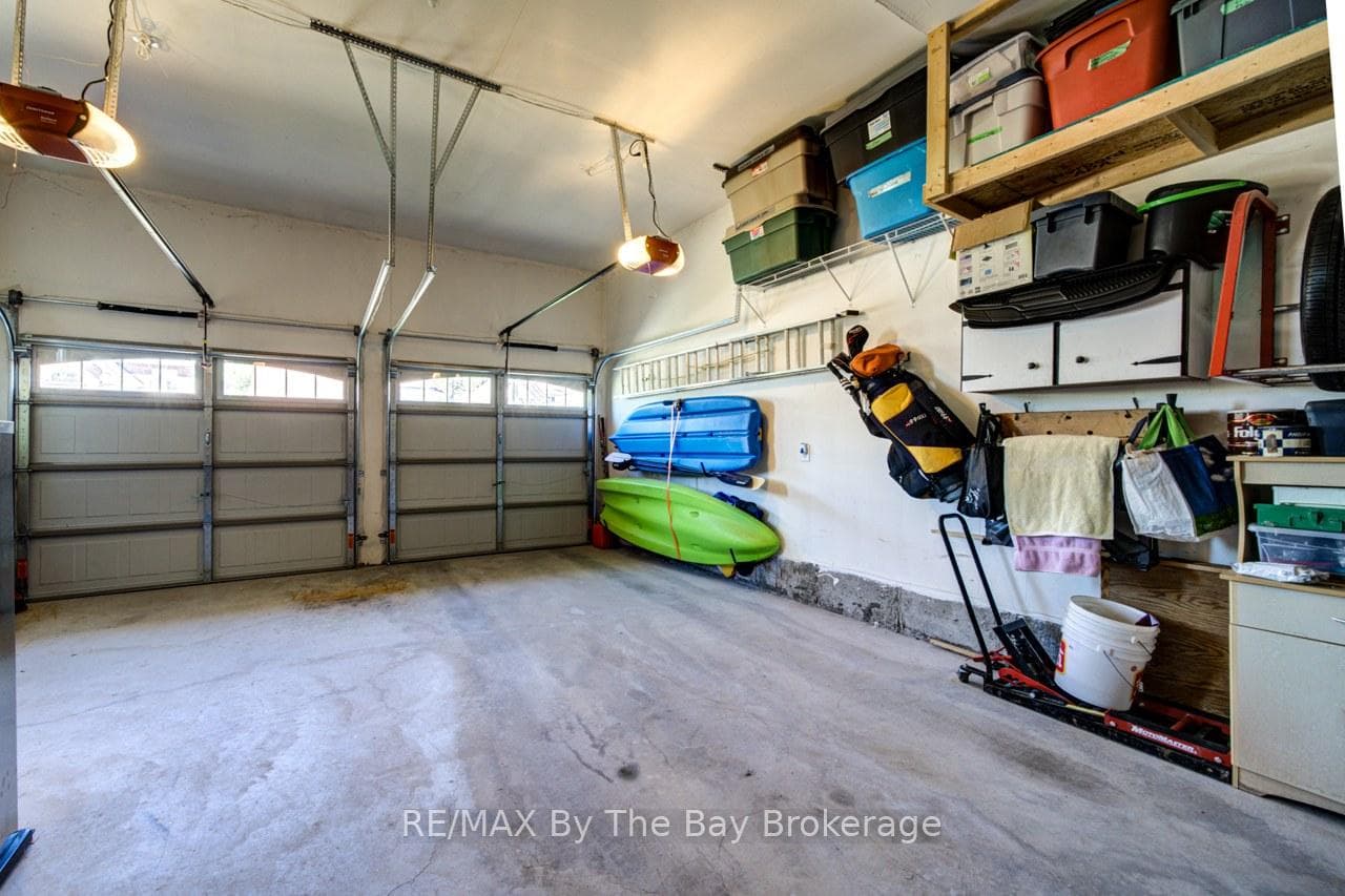 100 ALLEGRA Drive photo 41