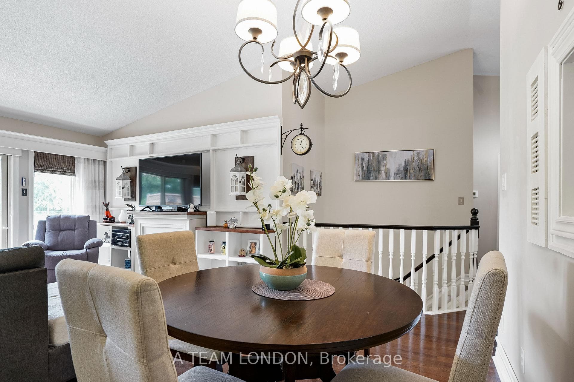 1241 Hamilton Road Unit 26 photo 8