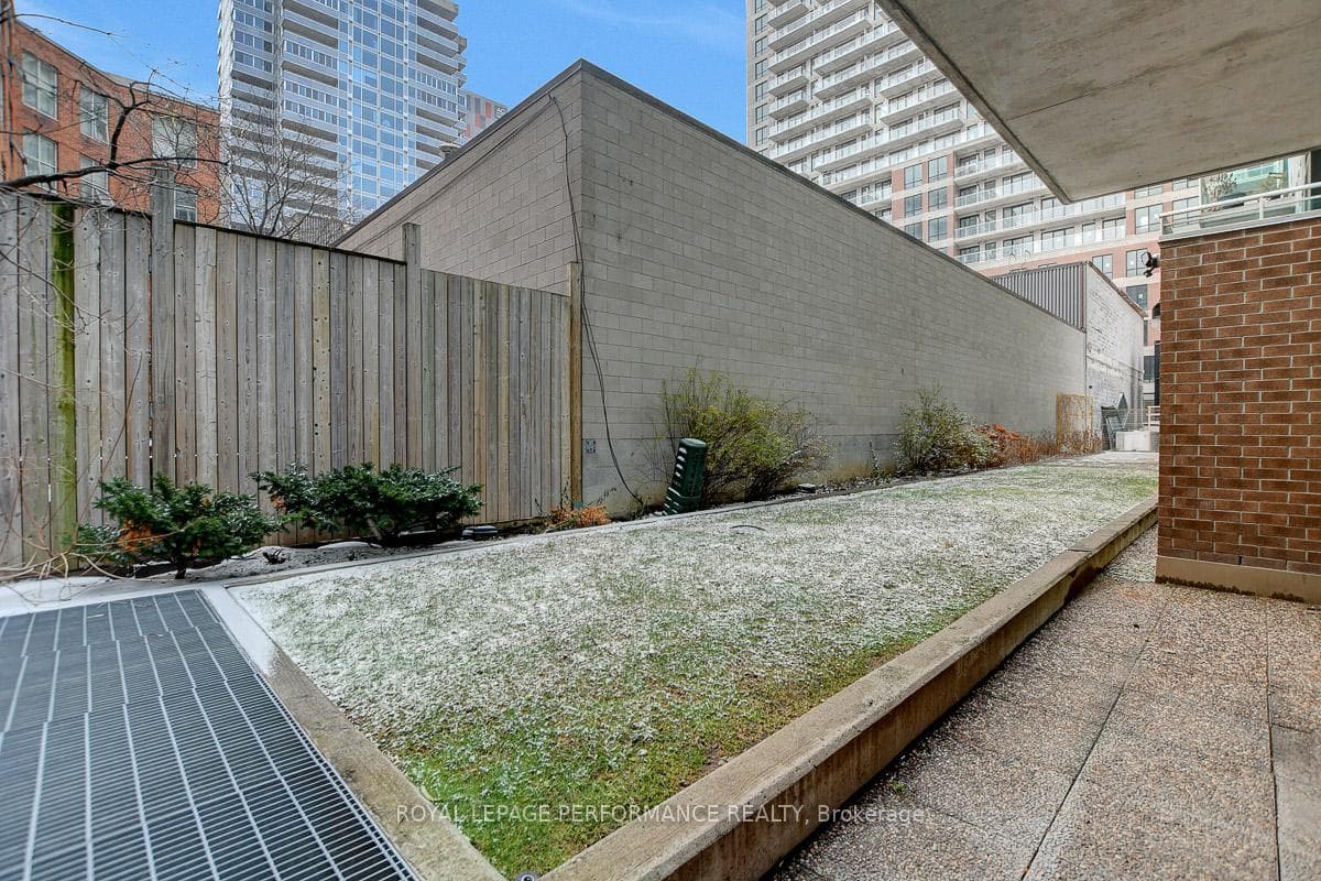 134 York Street Unit 103 photo 17
