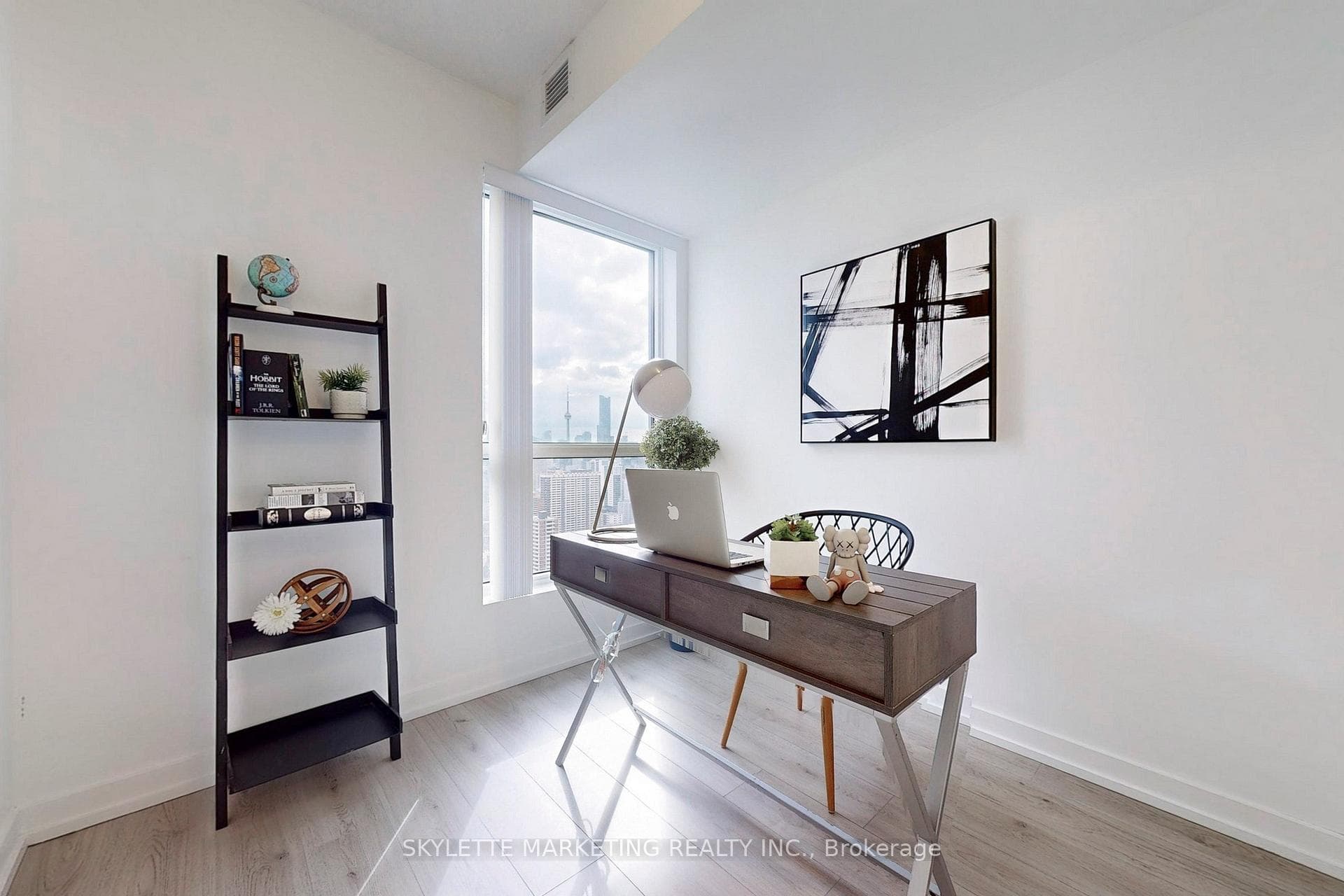 395 Bloor Street Unit 3201 photo 6