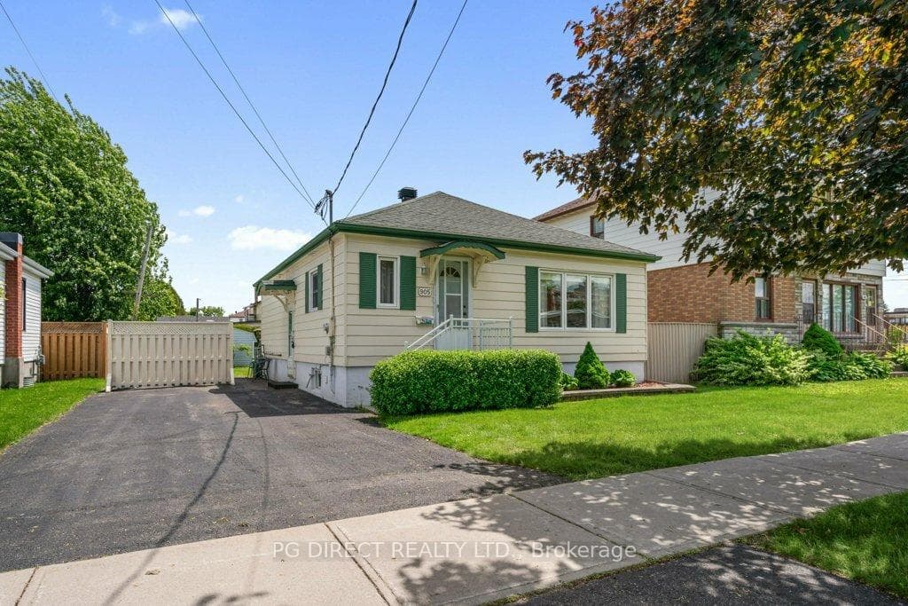 905 Third Street photo 2