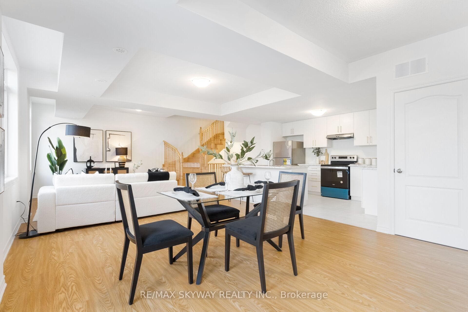 26 Springdale Avenue photo 10