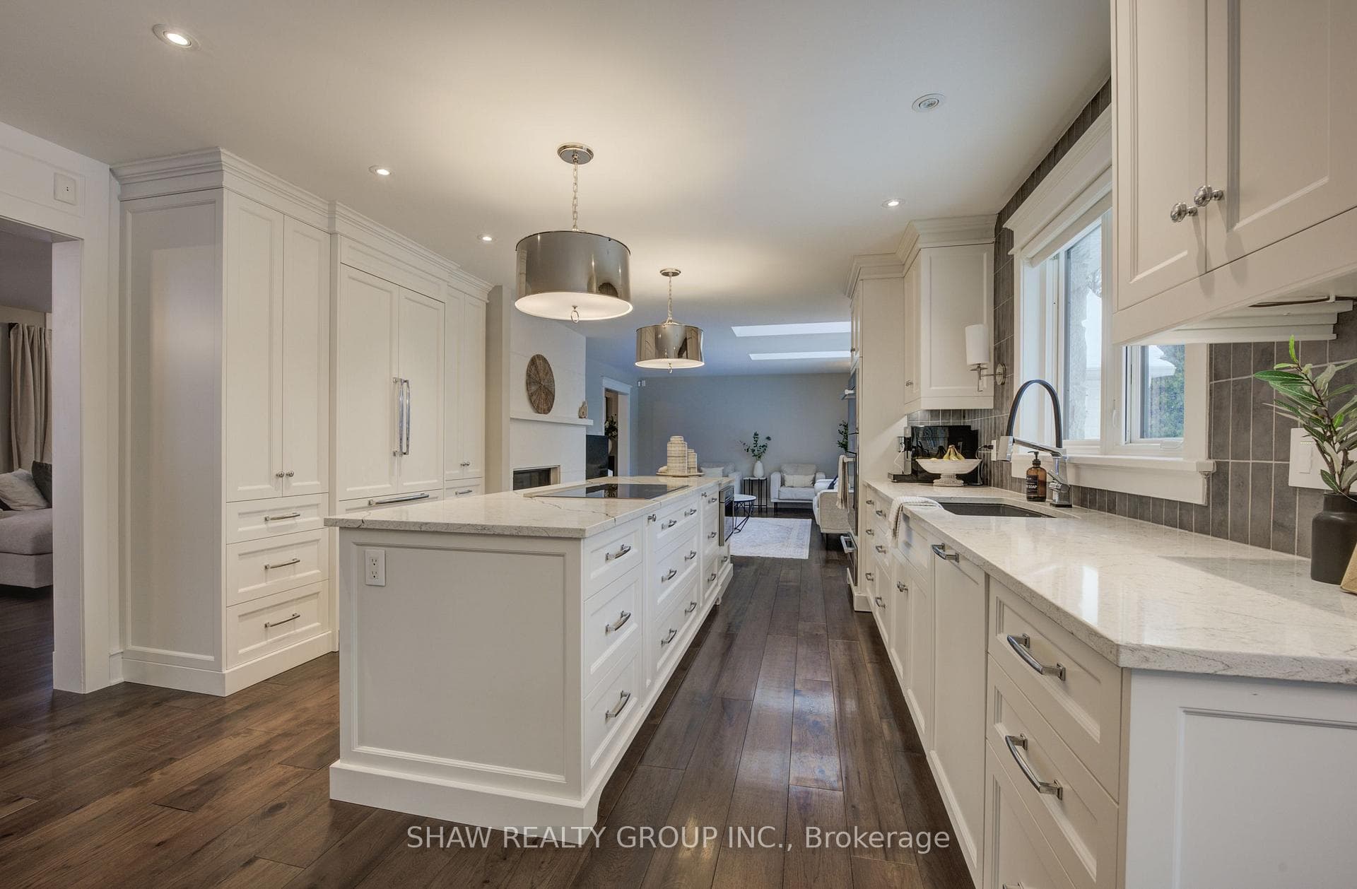988 Stonebrook Road photo 9