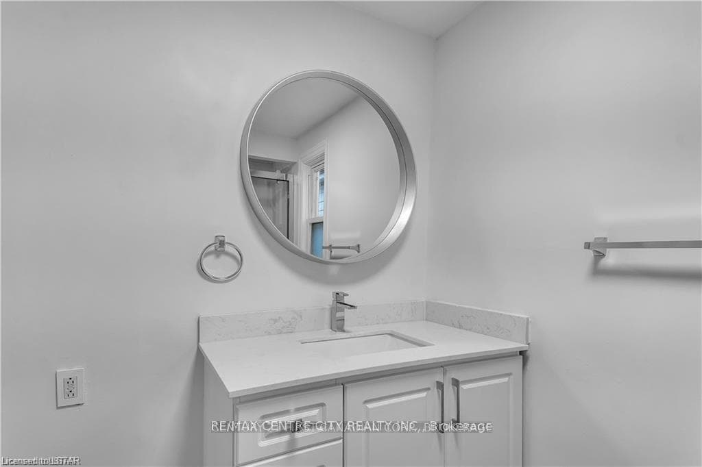 55 Ada Street photo 15