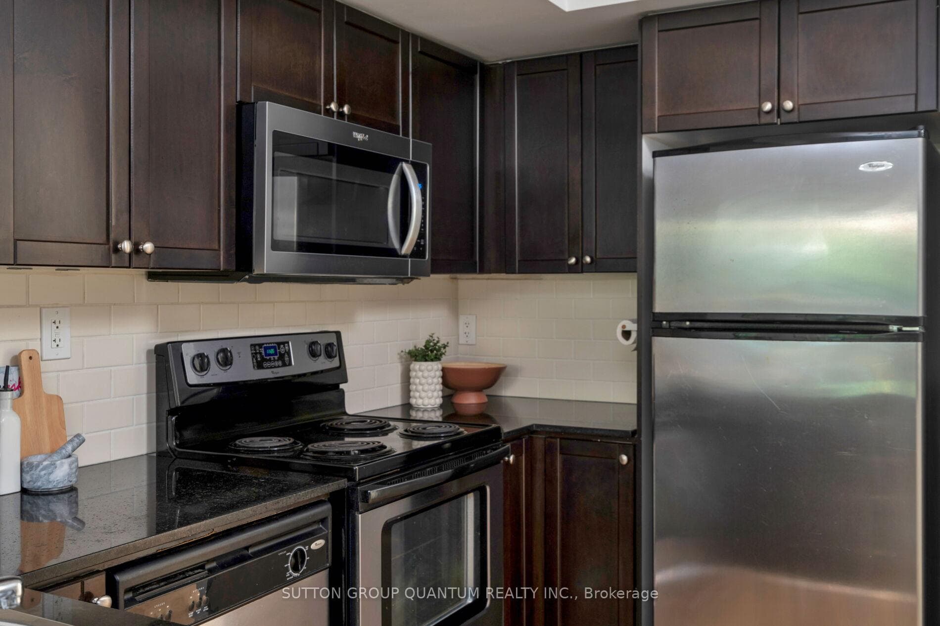 351 Wallace Avenue Unit 160 photo 18