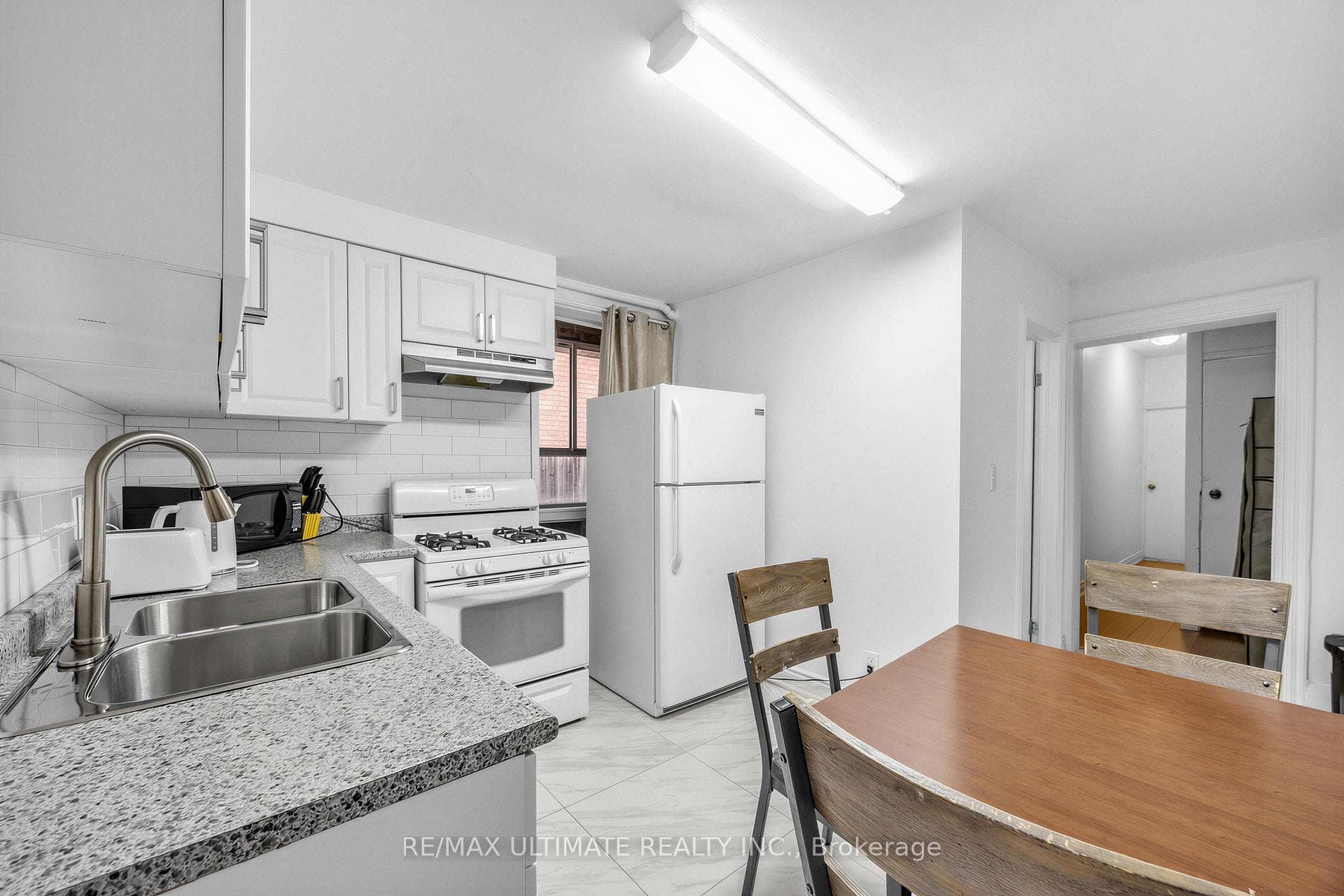 57 Shanly Street Unit Main Floor photo 1