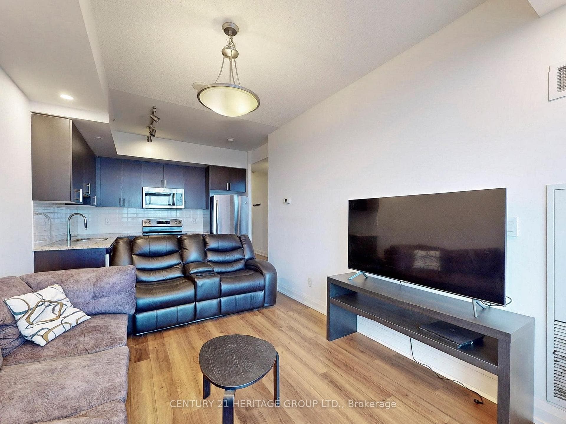 7165 Yonge Street Unit 535 photo 18