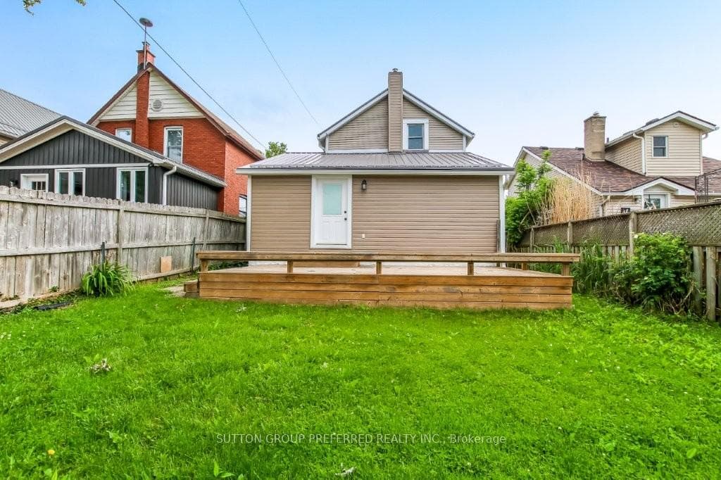 123 ERIE Street photo 22