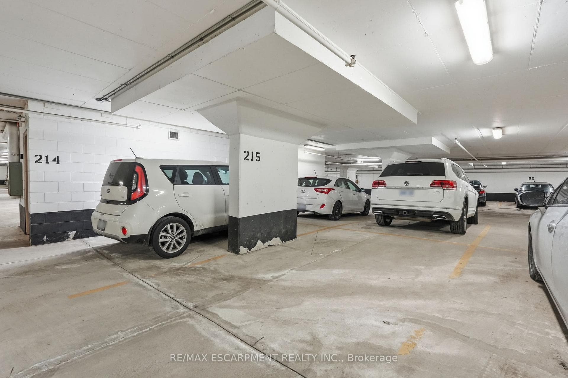 3060 Rotary Way Unit 226 photo 37